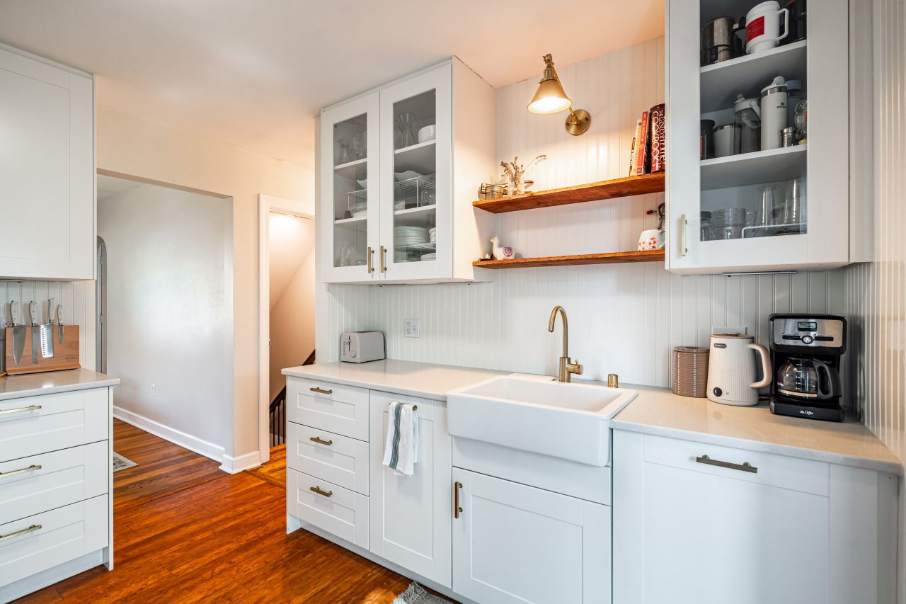 4170 S 1st Pl