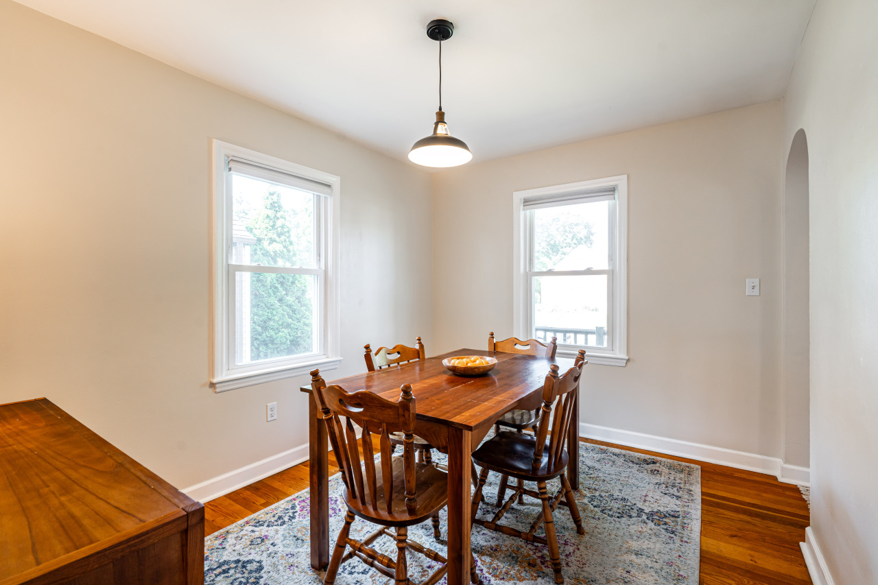 4170 S 1st Pl