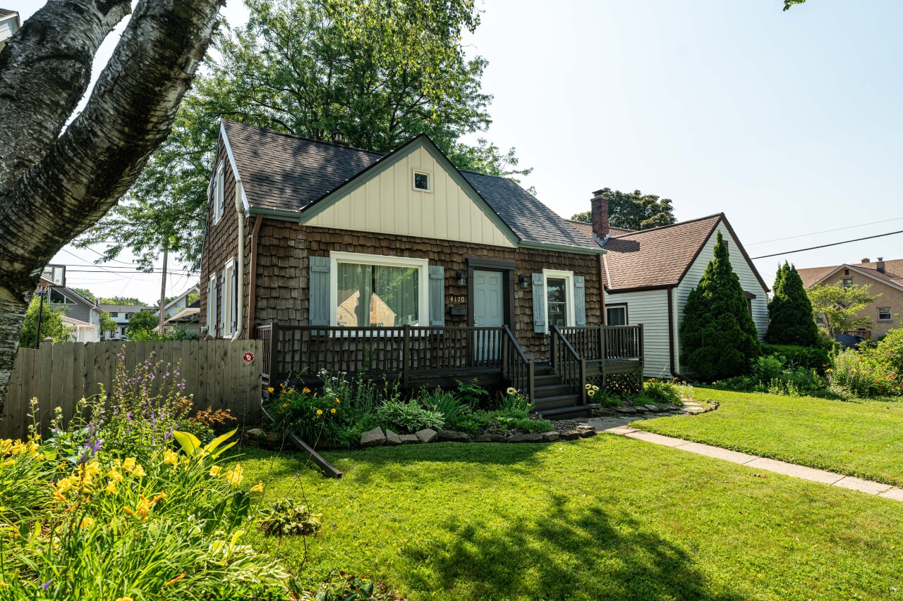 4170 S 1st Pl