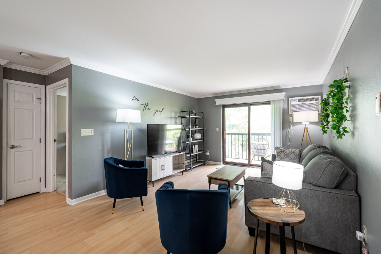 1108 N Milwaukee St Unit: 317