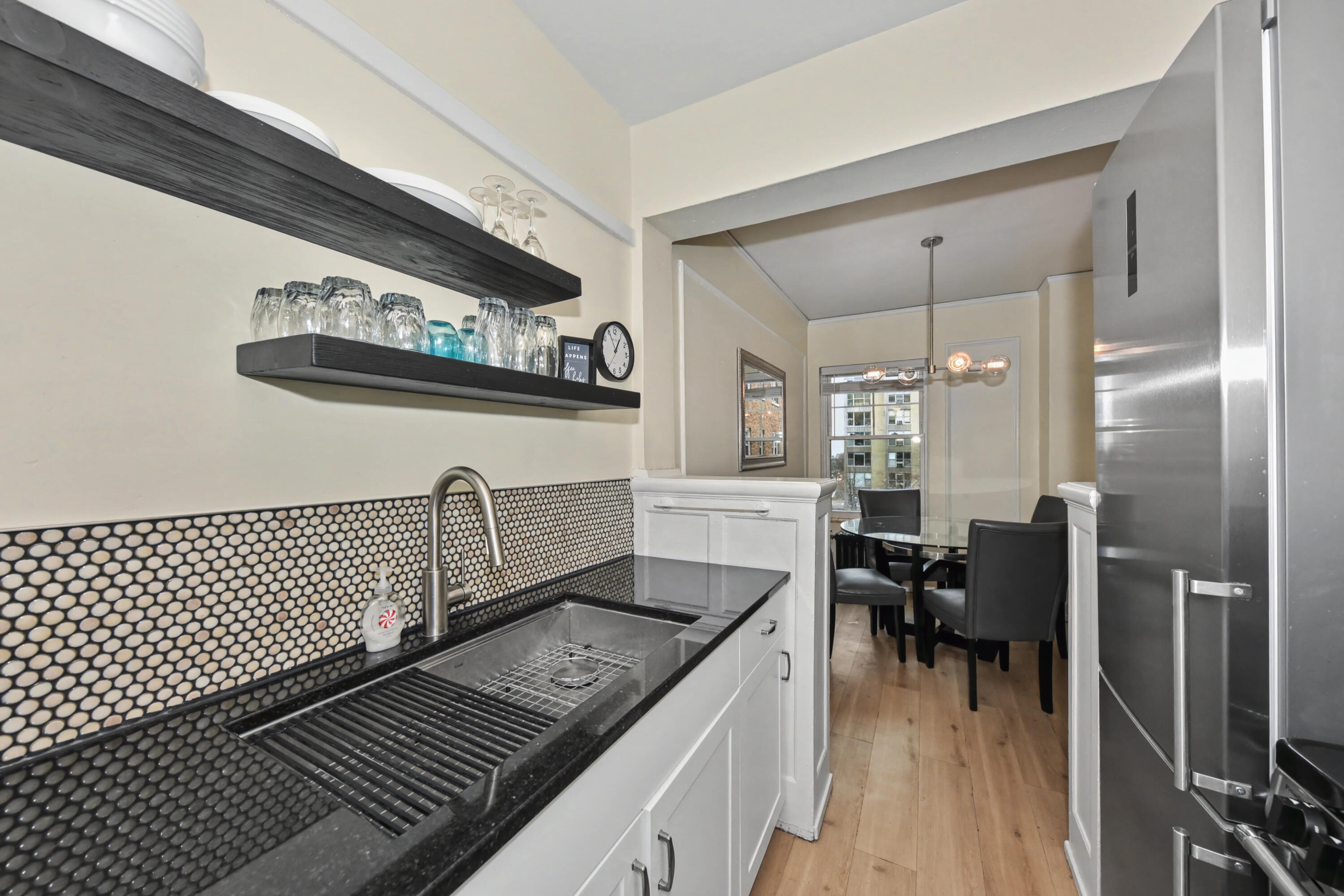 1028 E Juneau Ave Unit: 430