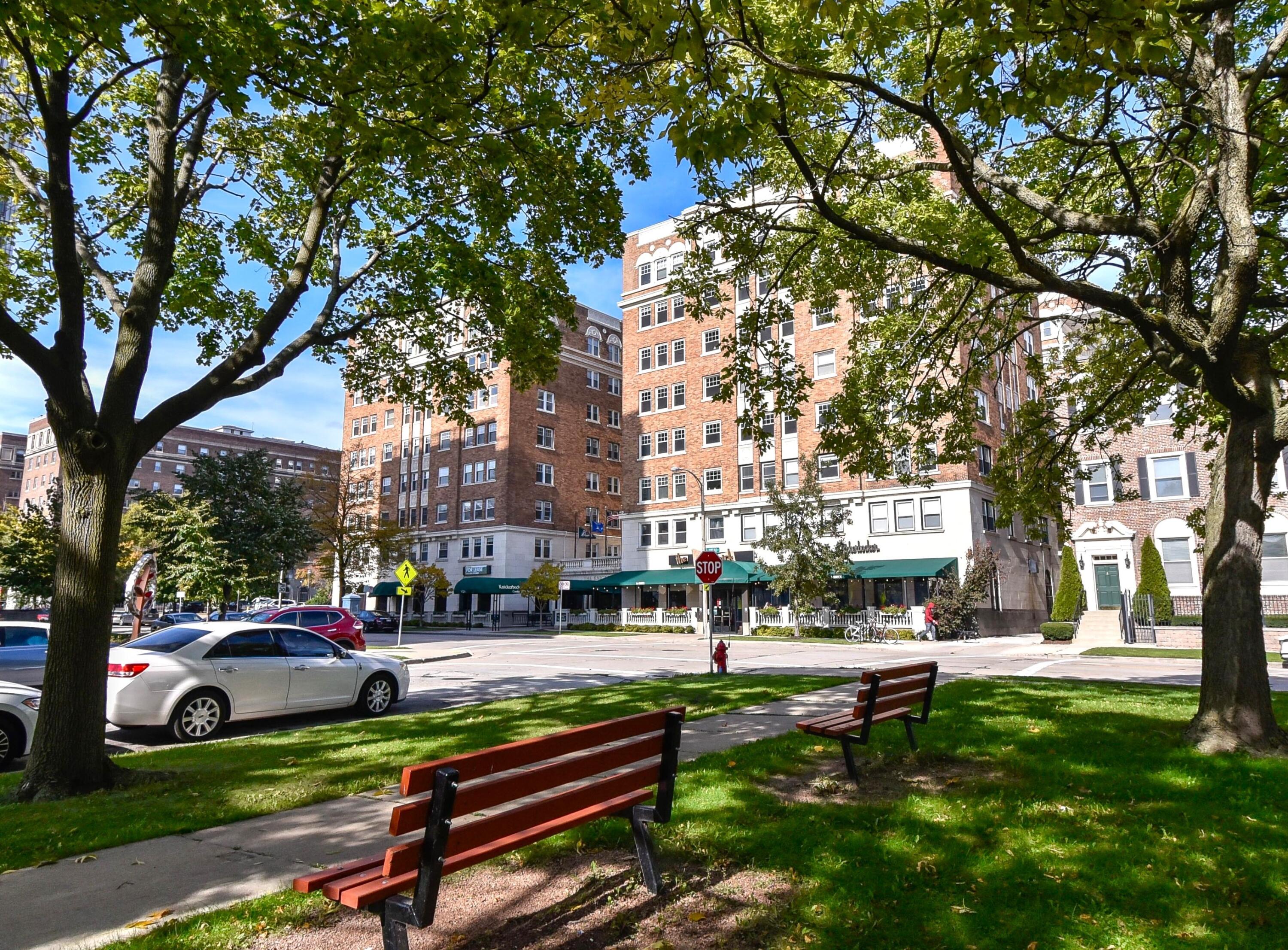 1028 E Juneau Ave Unit: 430