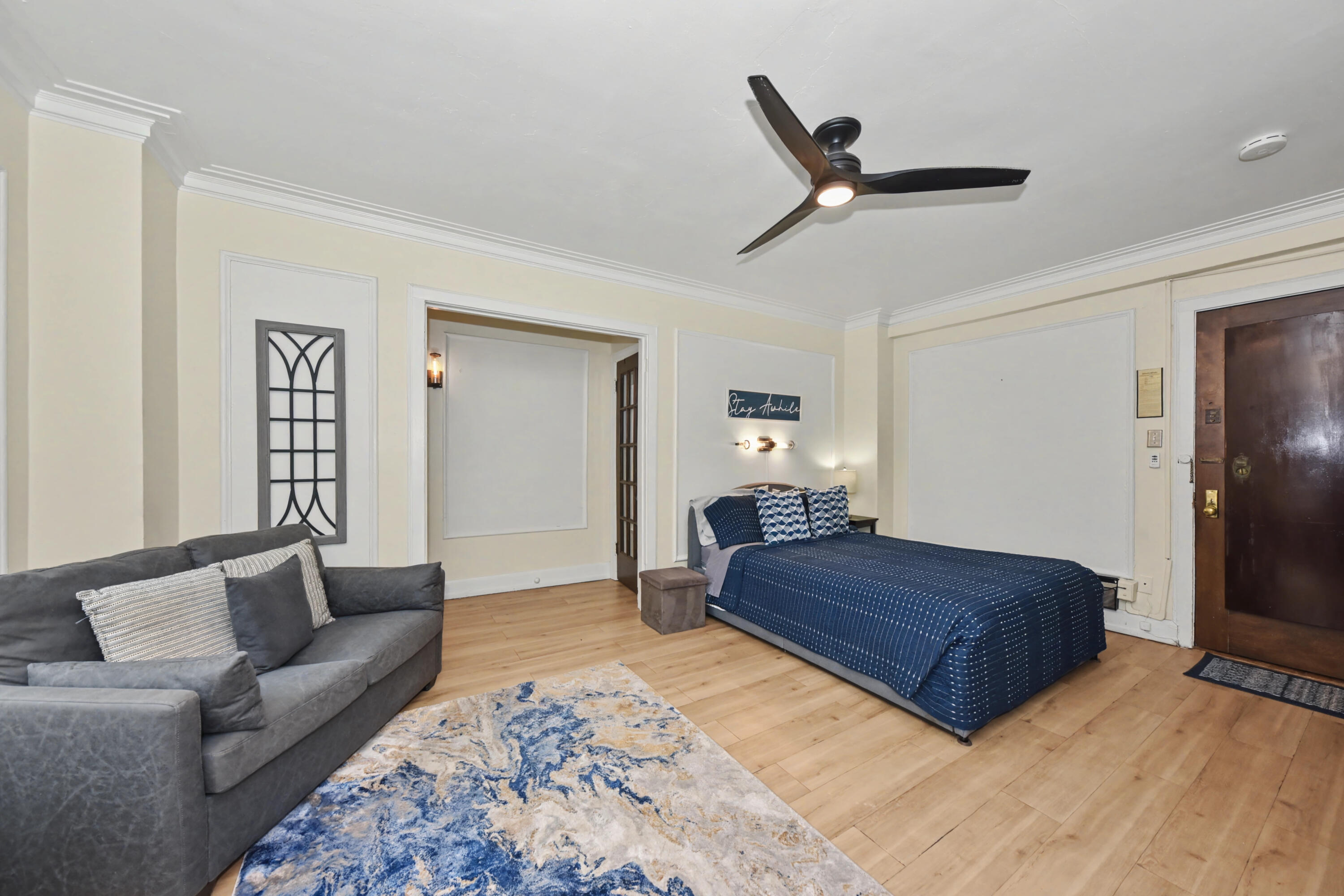 1028 E Juneau Ave Unit: 430