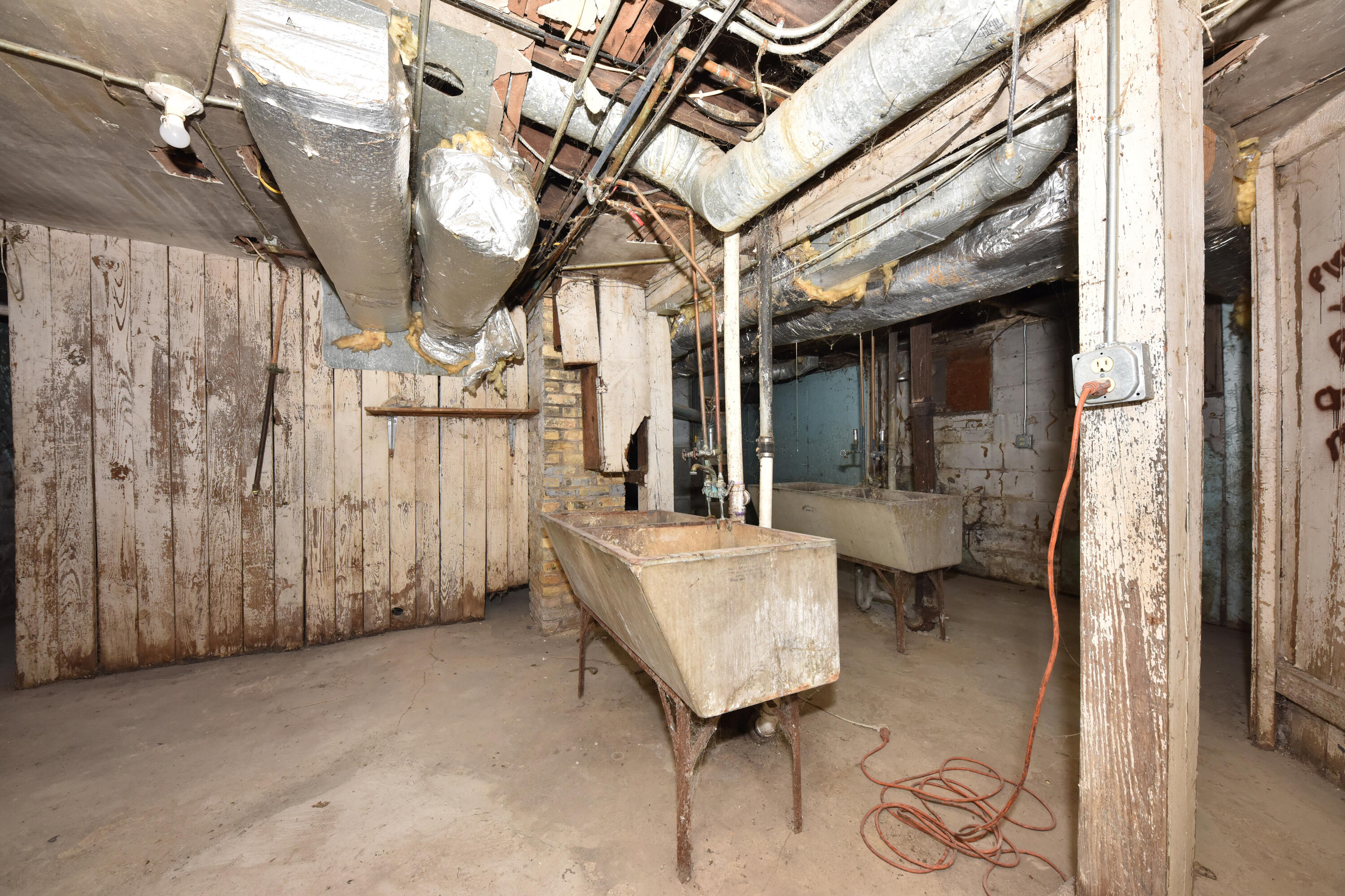 2338 N 45th St Unit: 2340