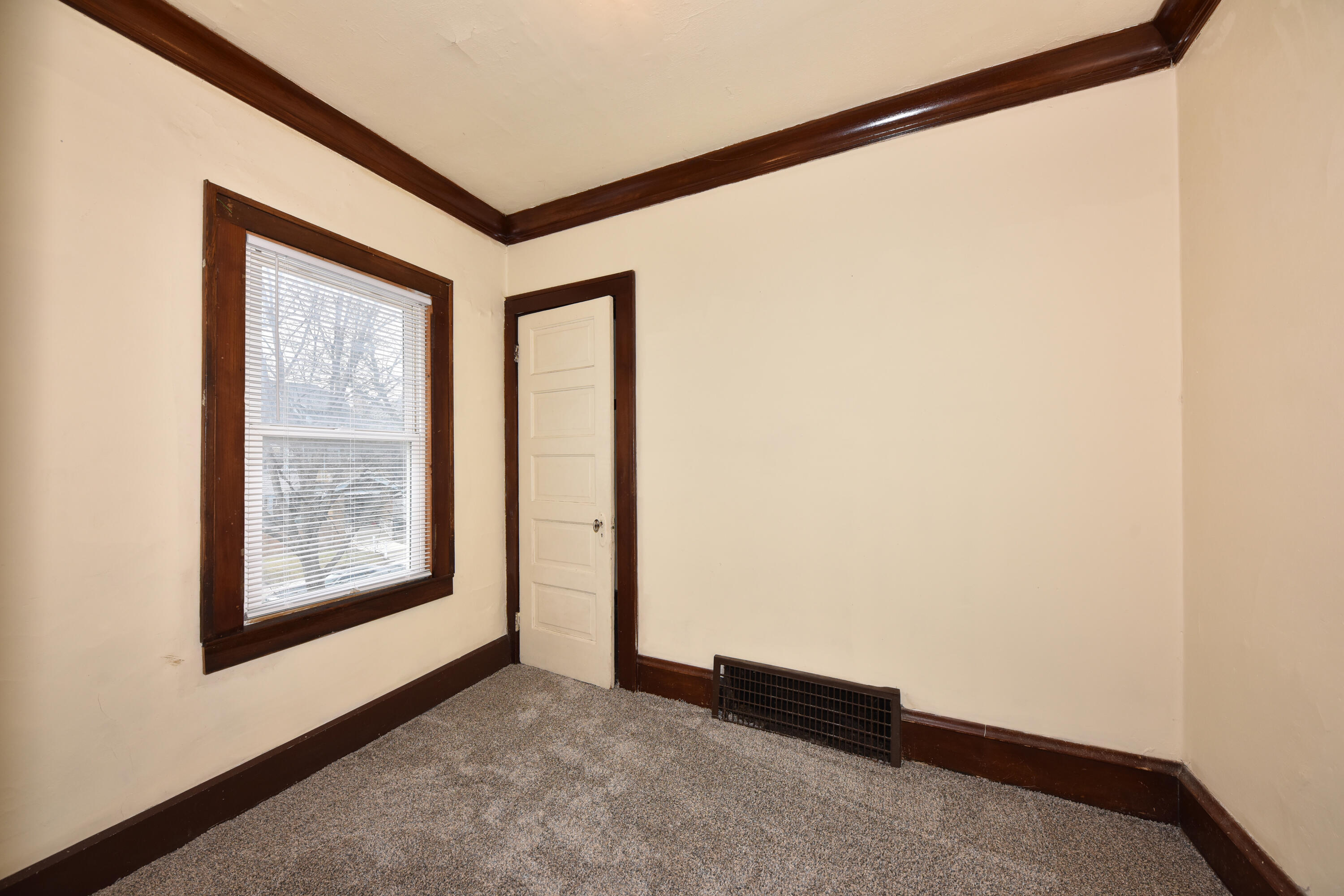 2338 N 45th St Unit: 2340