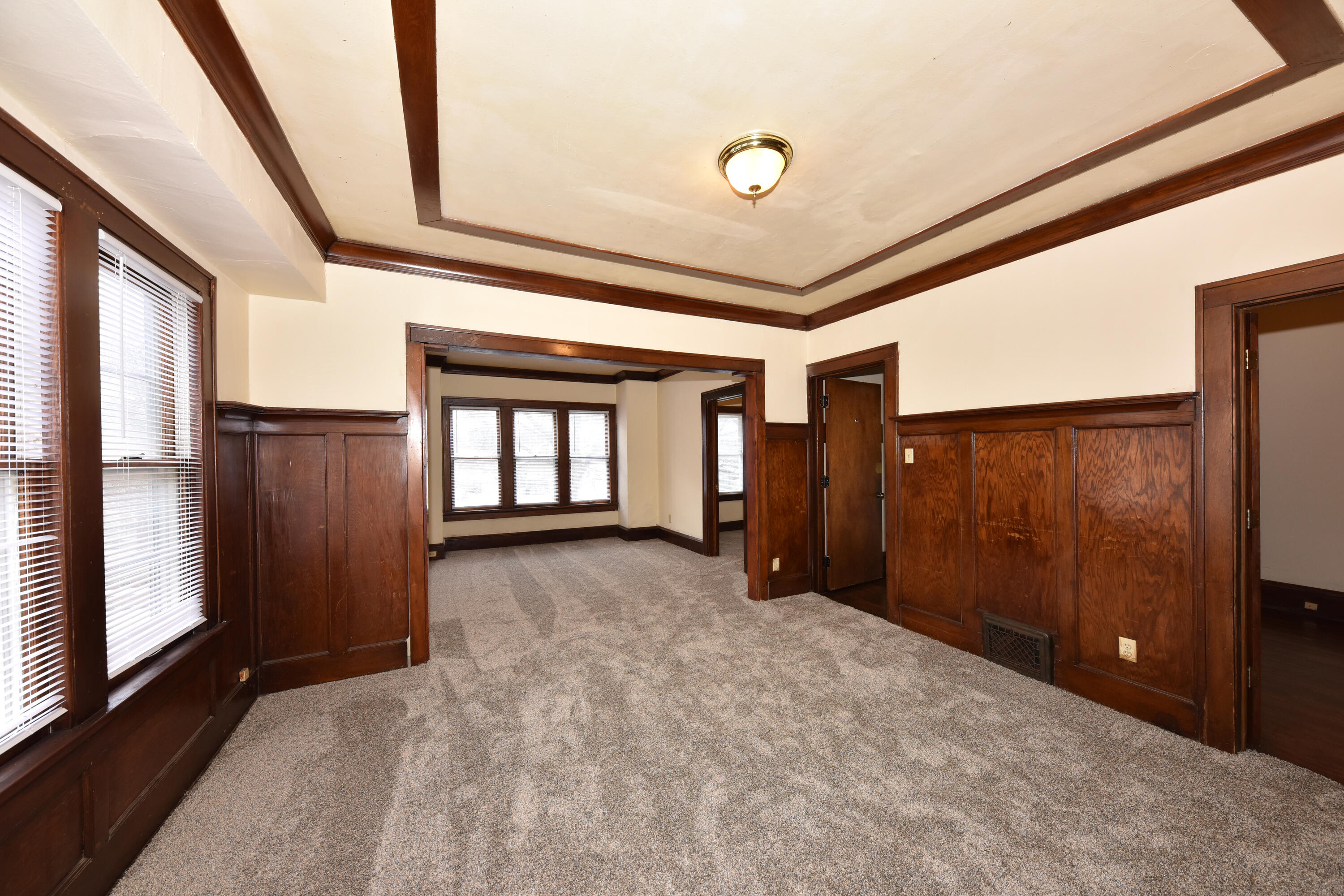 2338 N 45th St Unit: 2340