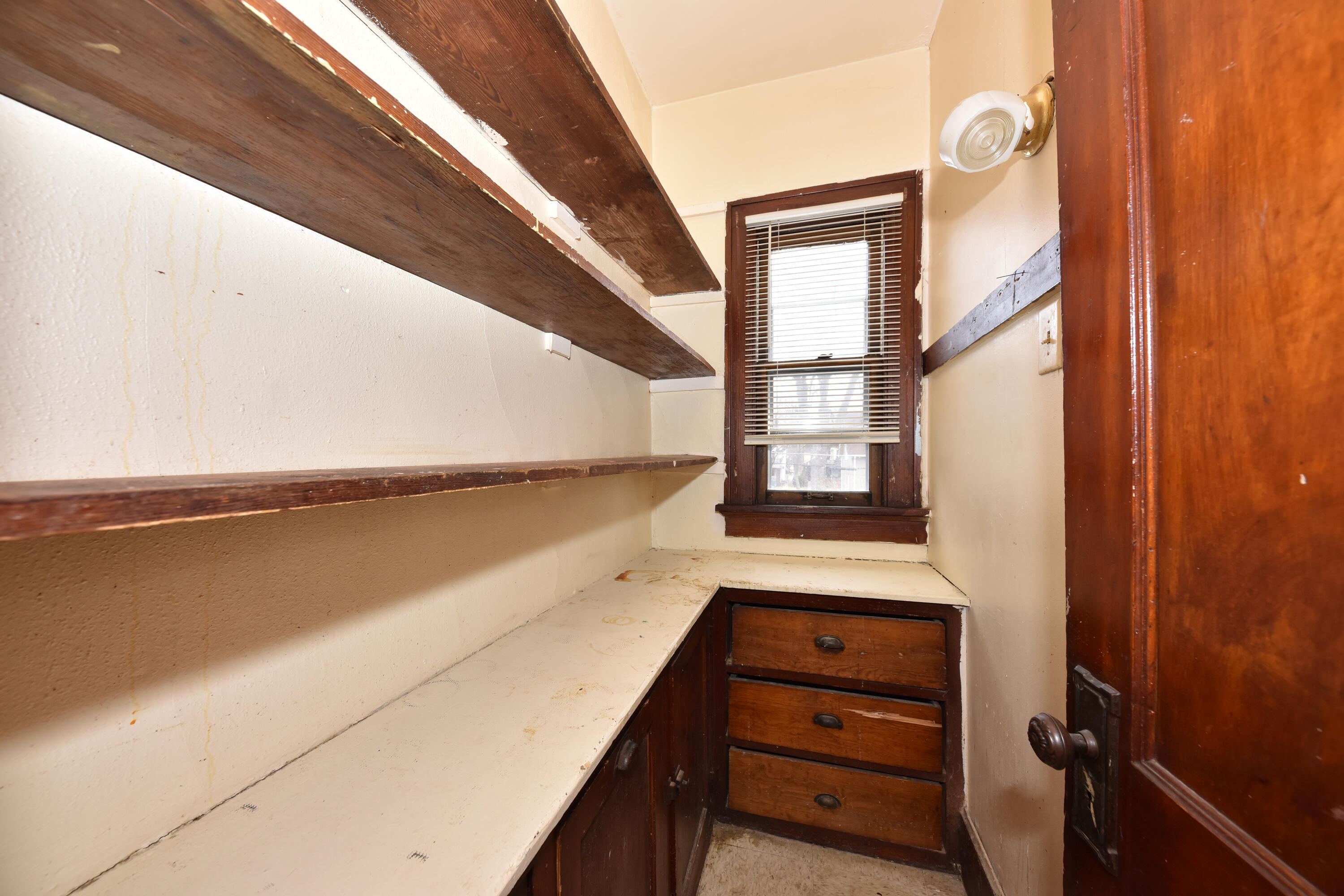 2338 N 45th St Unit: 2340