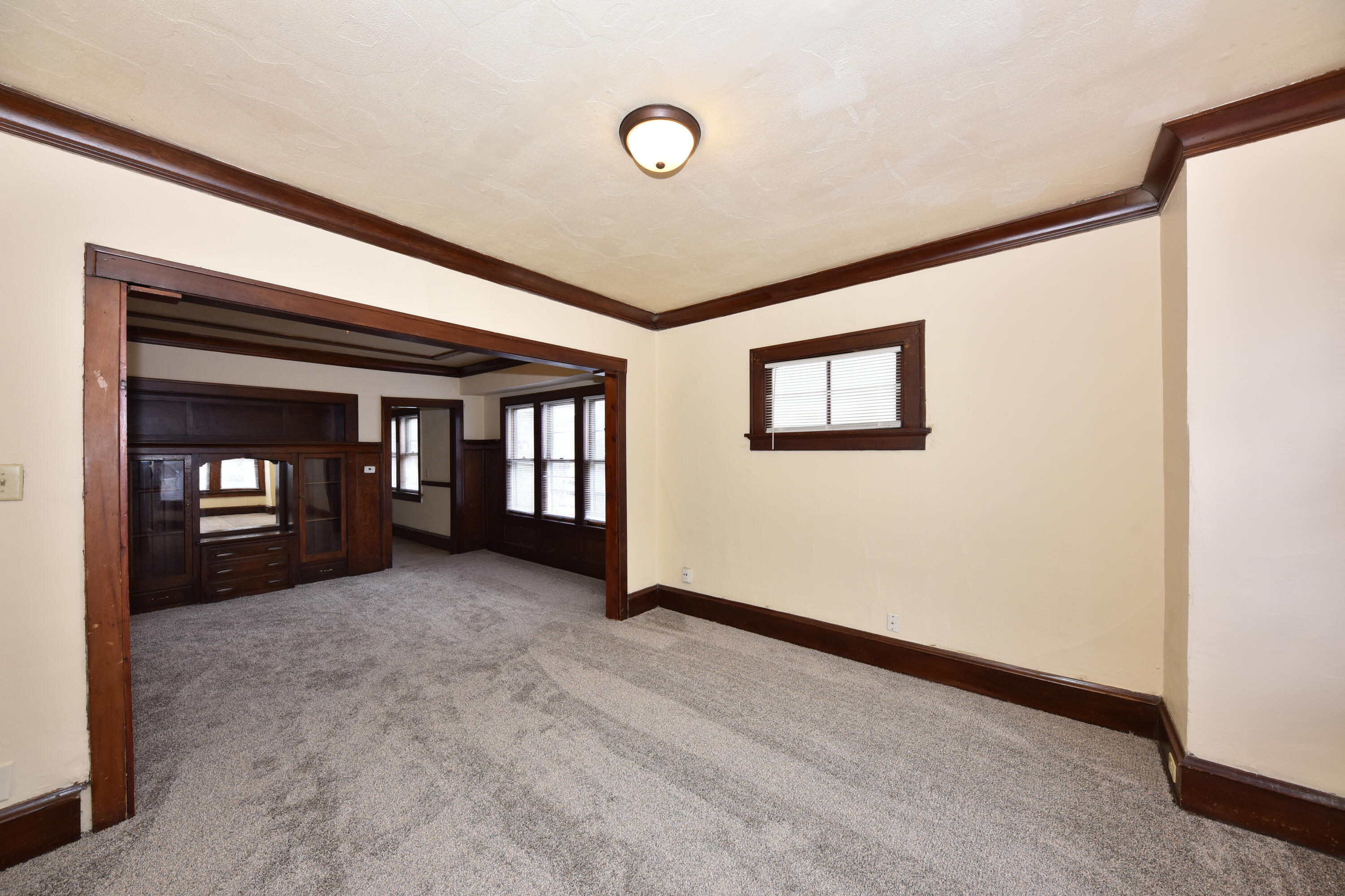 2338 N 45th St Unit: 2340