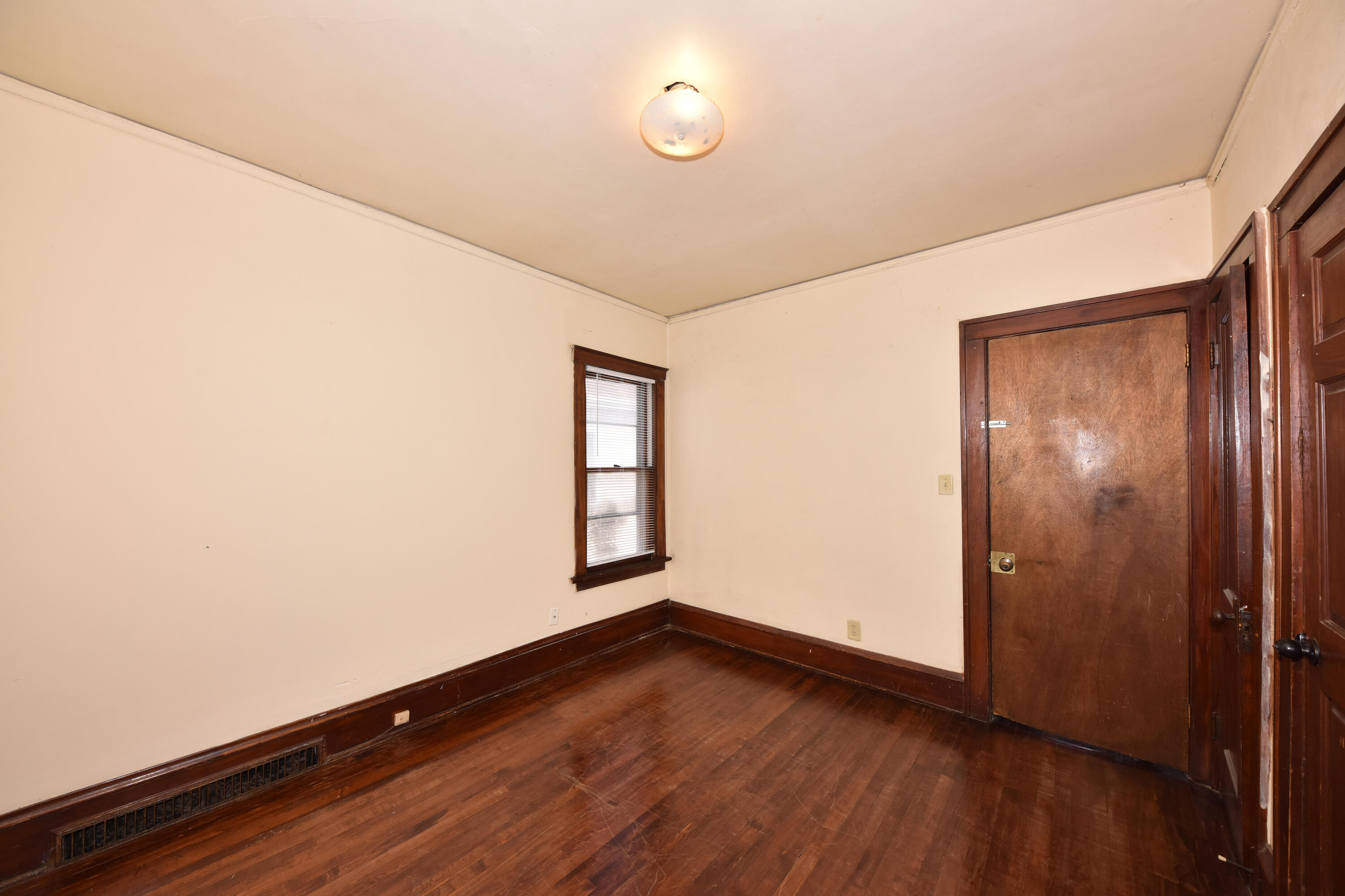 2338 N 45th St Unit: 2340