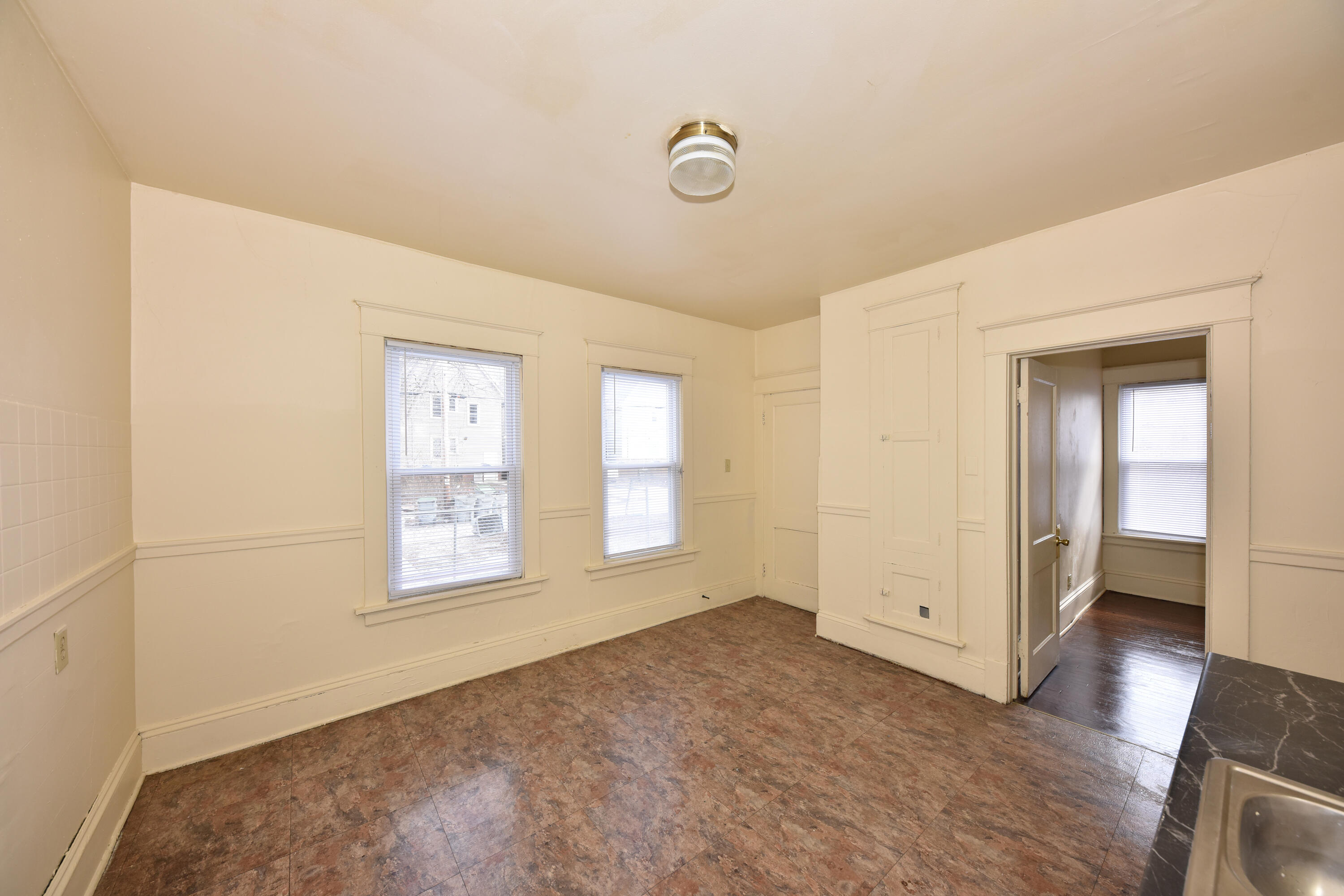 2328 N 45th St Unit: 2330