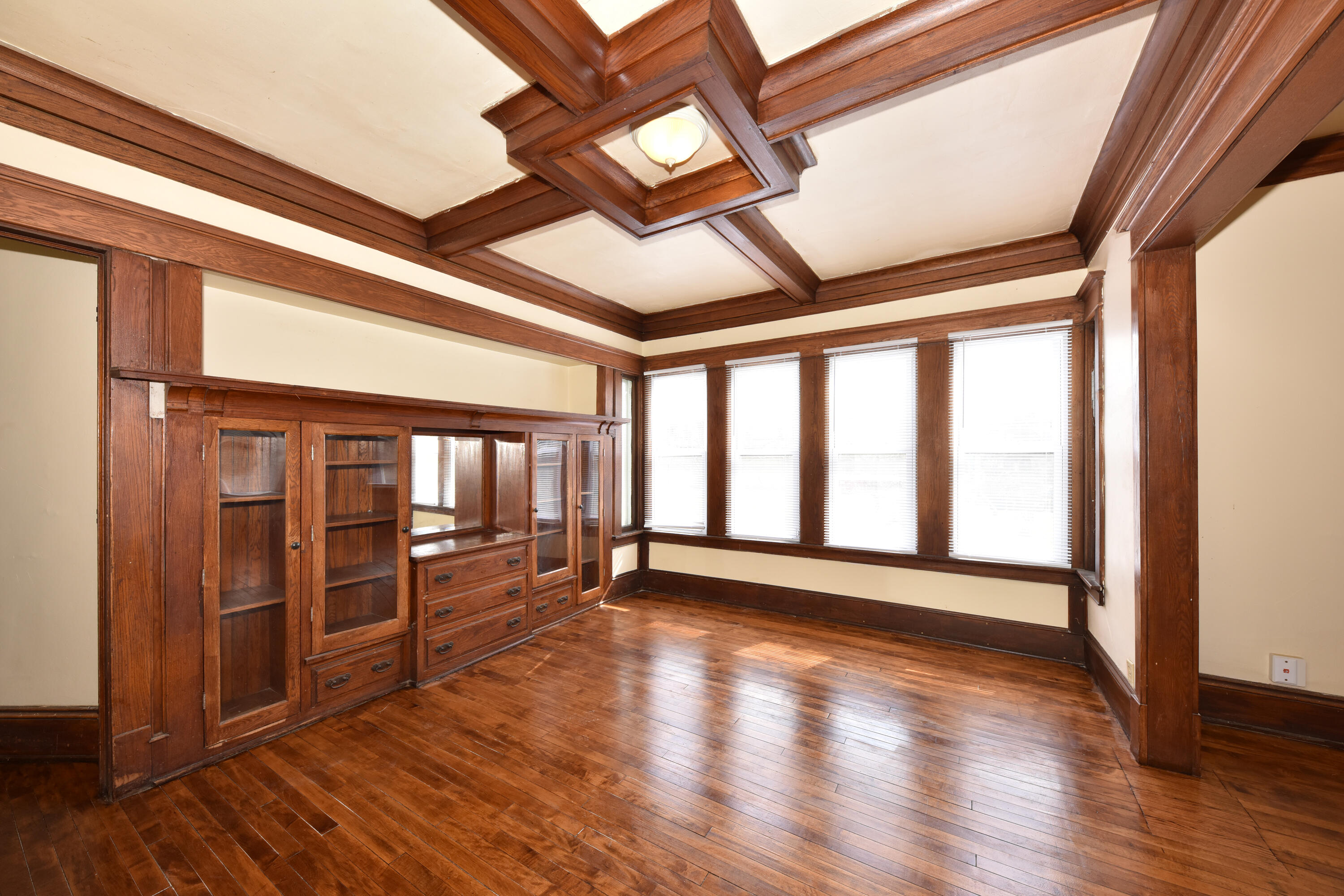 2328 N 45th St Unit: 2330