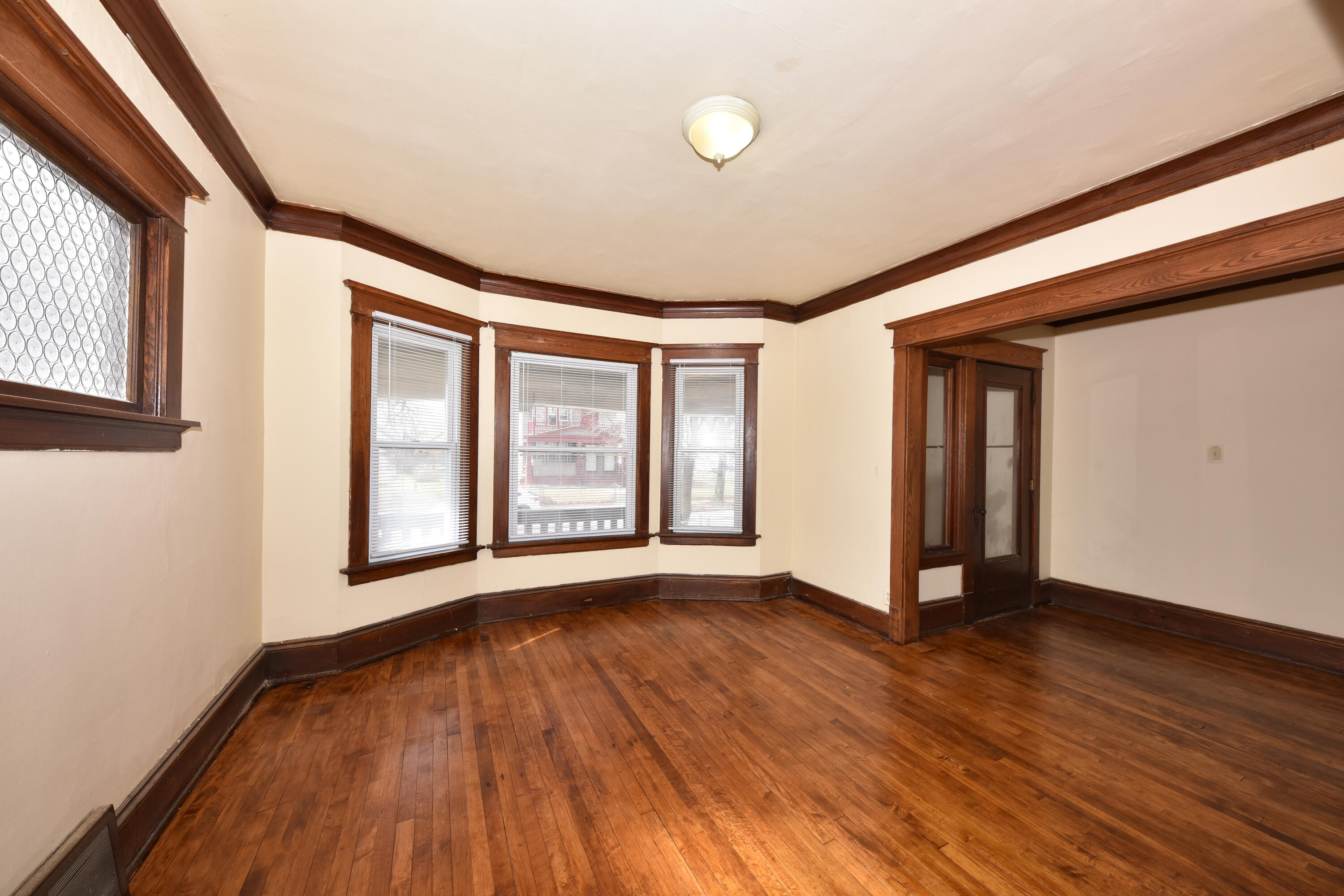 2328 N 45th St Unit: 2330