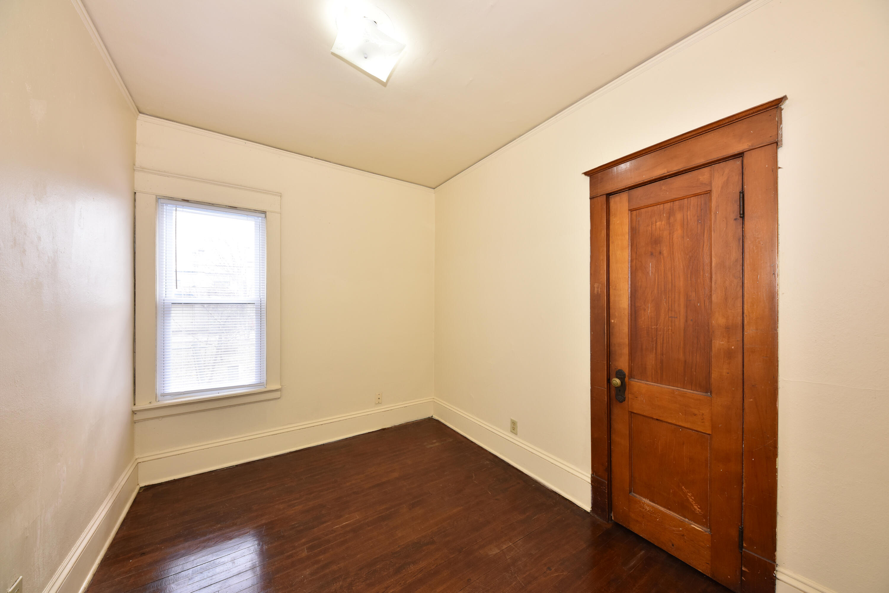 2328 N 45th St Unit: 2330