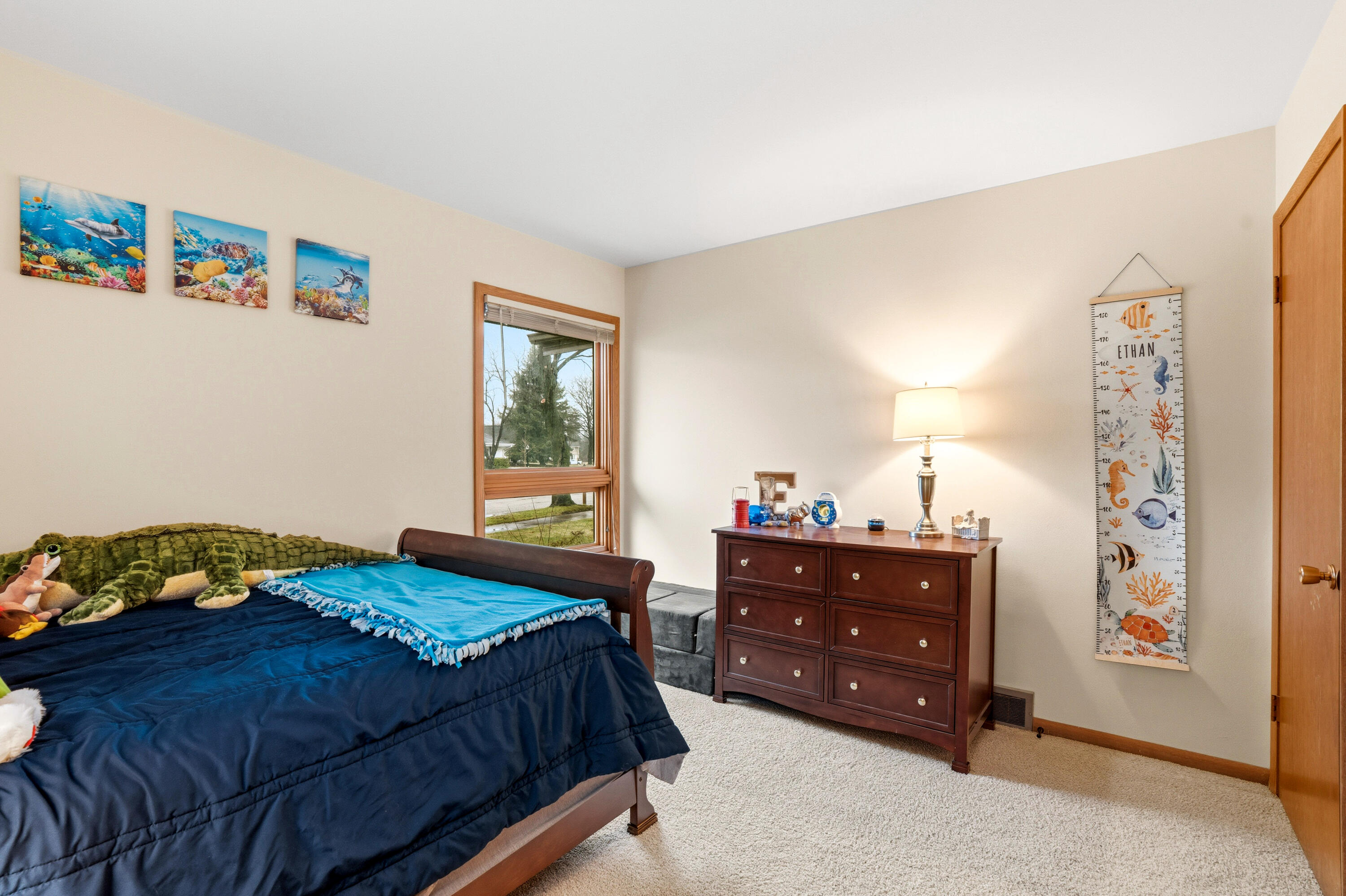 955 W Whitefish Rd