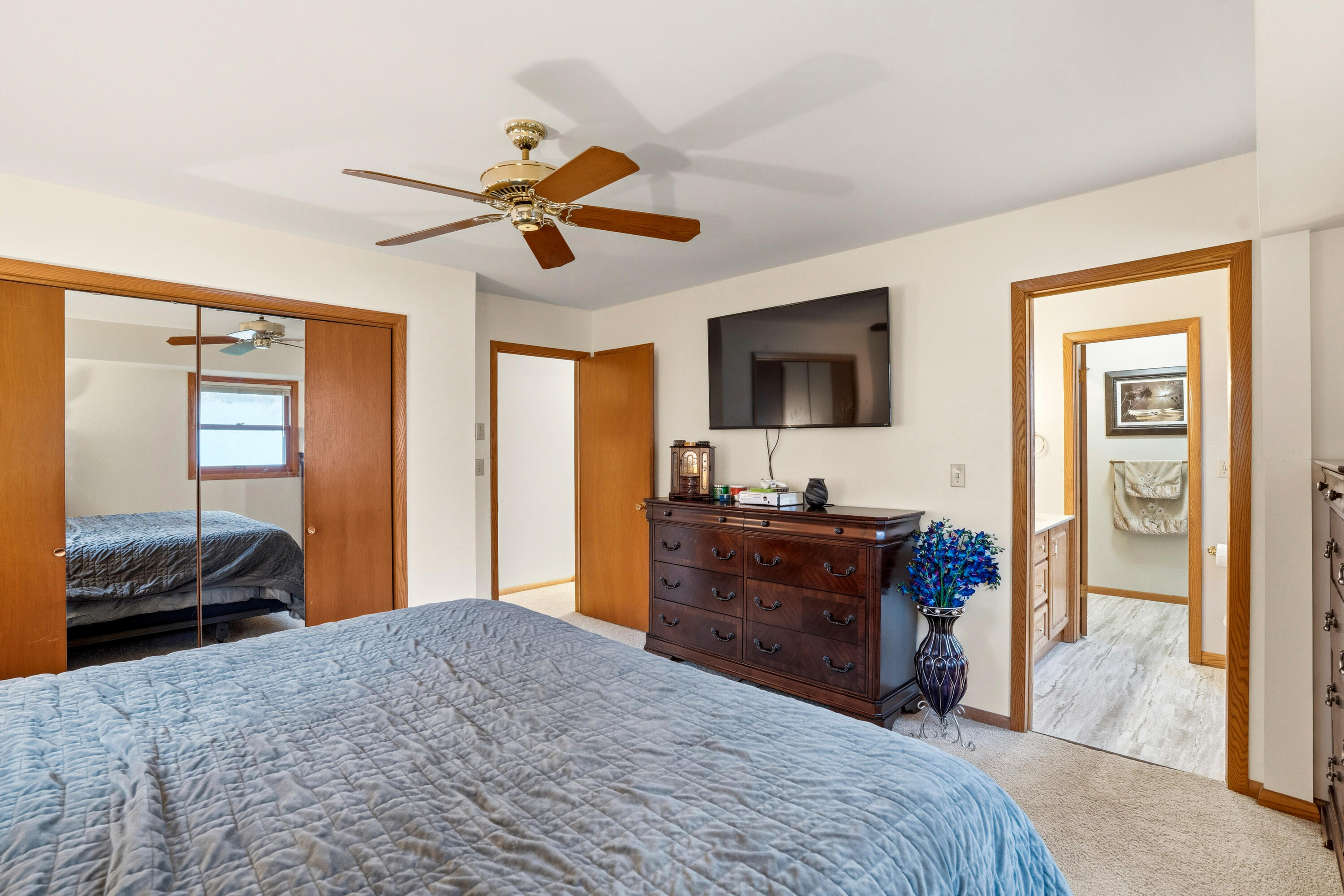 955 W Whitefish Rd