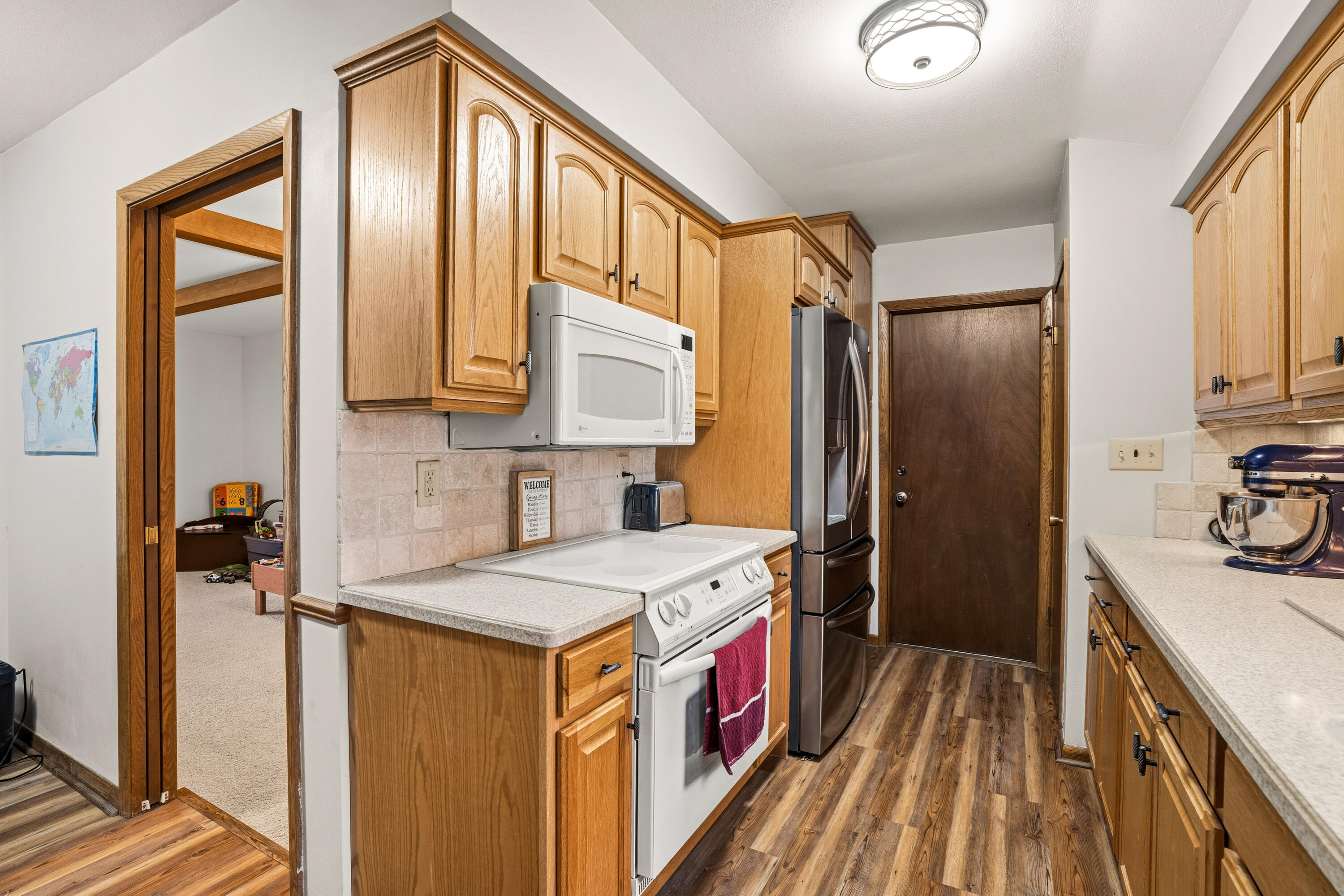 955 W Whitefish Rd