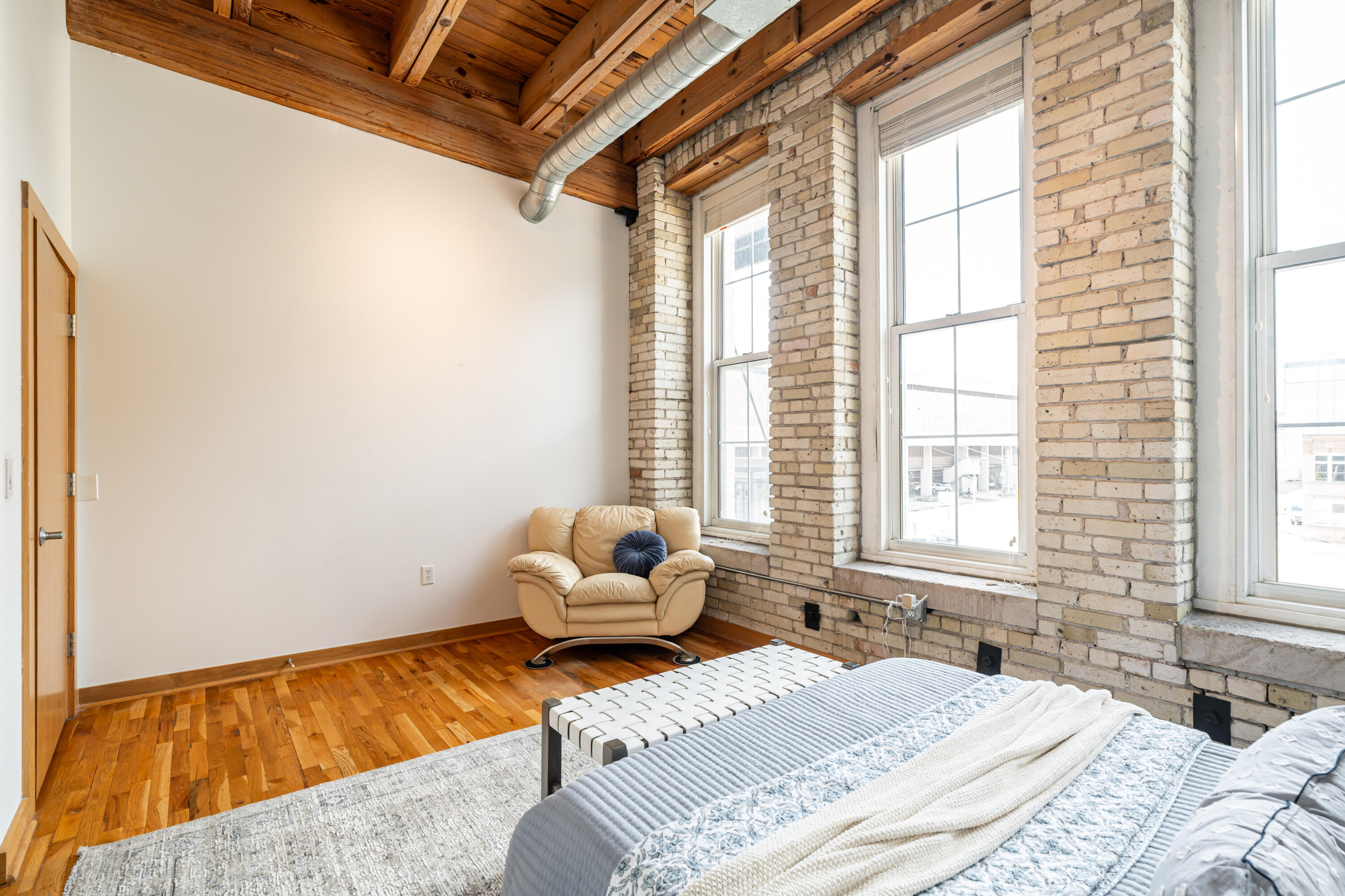 413 N 2nd St Unit: 260