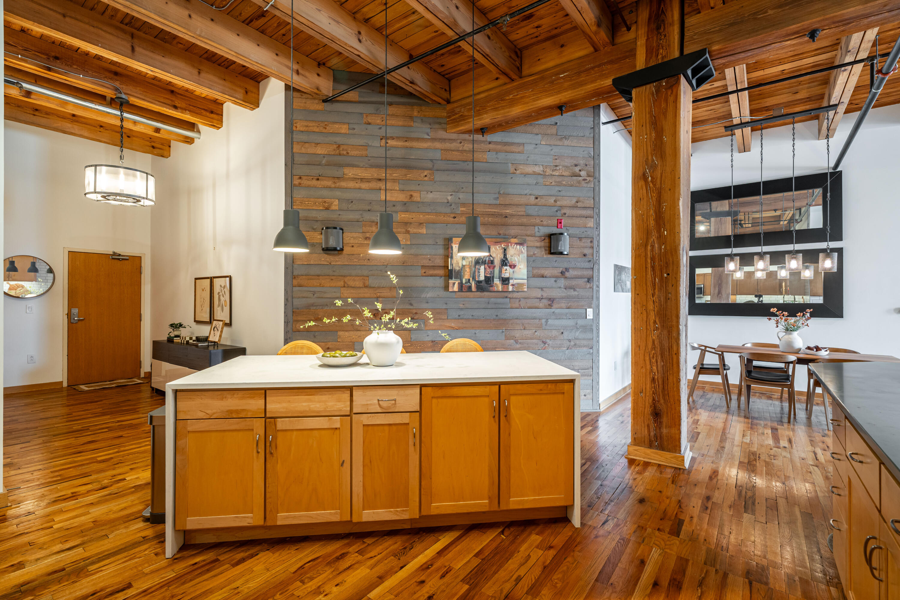 413 N 2nd St Unit: 260