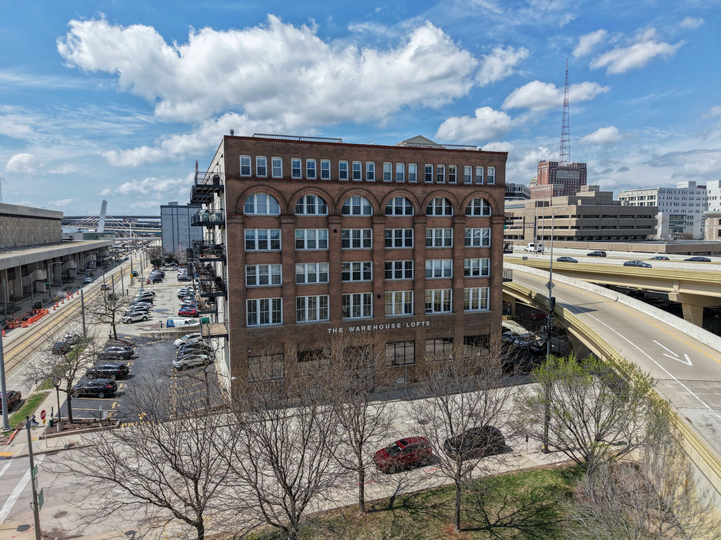 413 N 2nd St Unit: 260