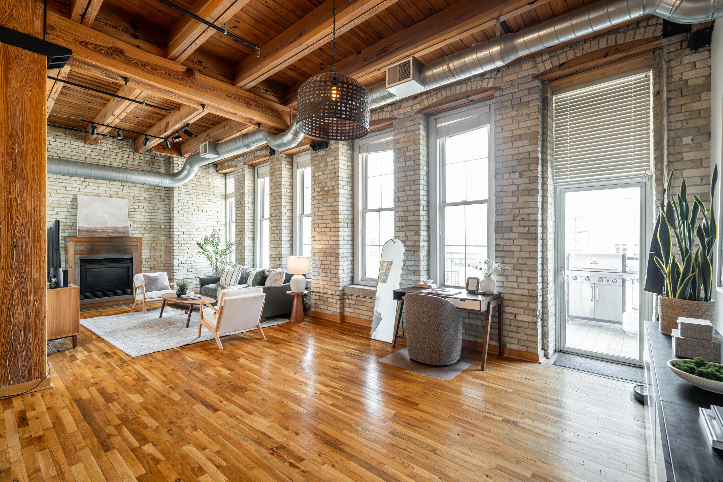 413 N 2nd St Unit: 260