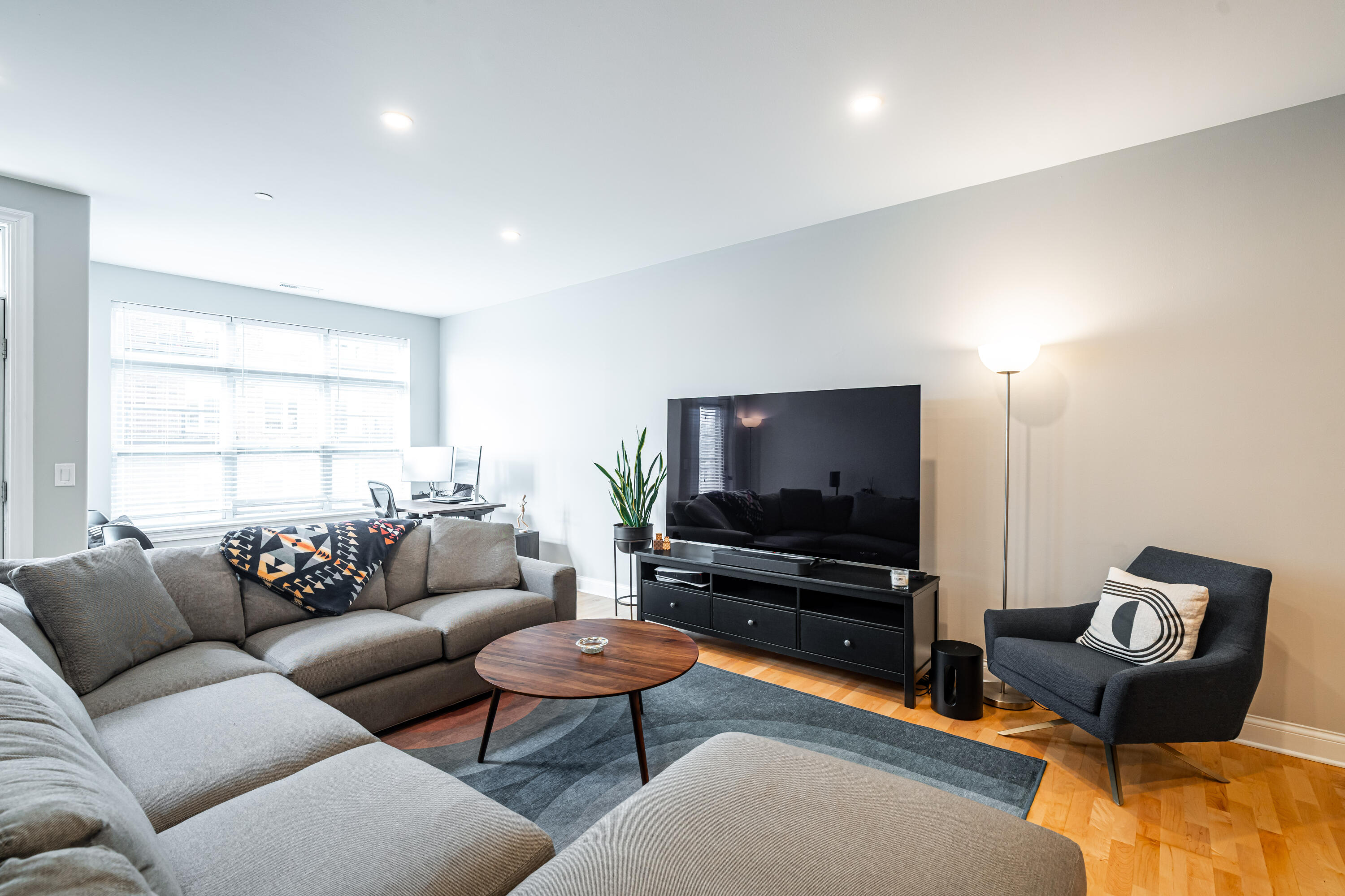 1915 N Water St Unit: 409