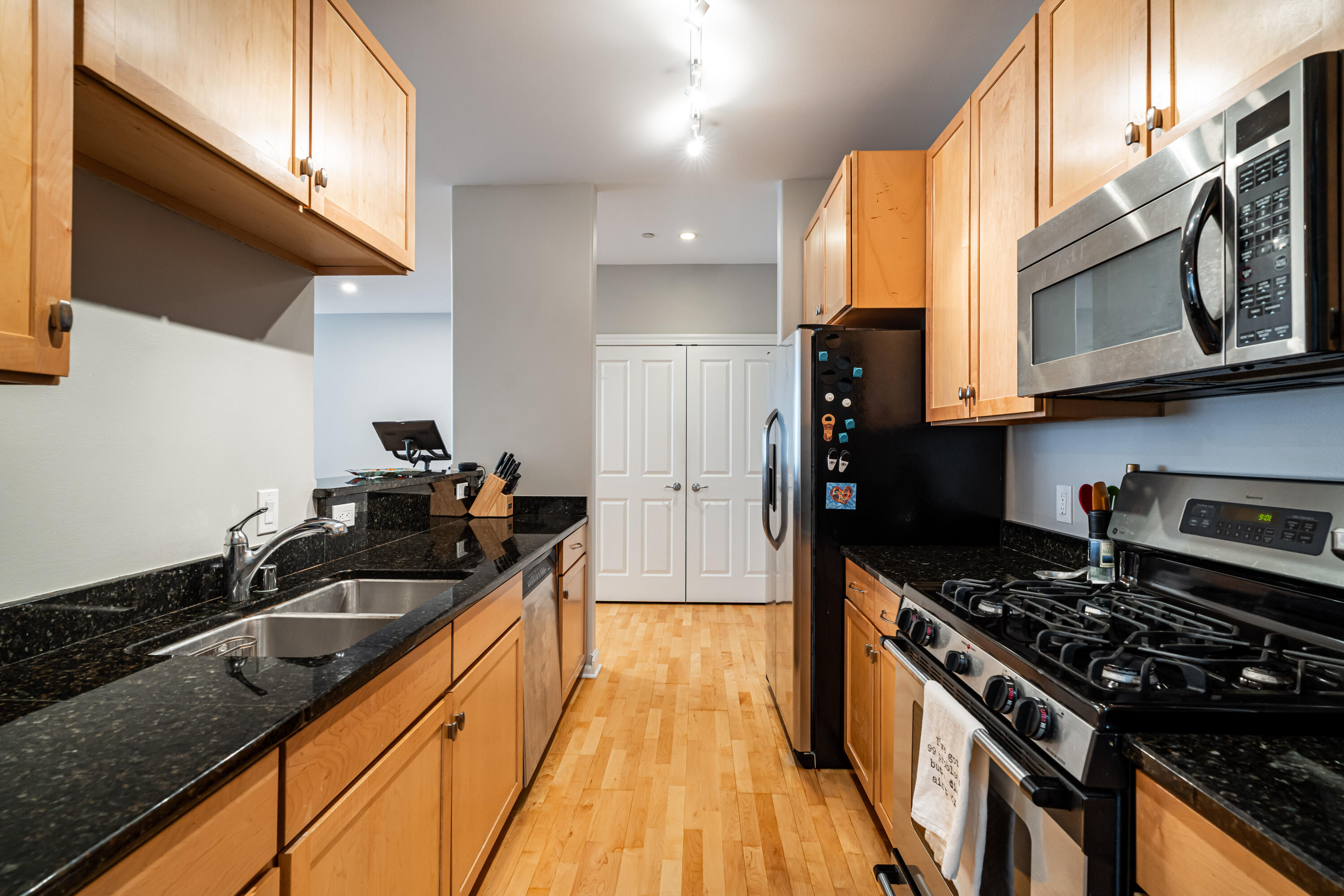1915 N Water St Unit: 409