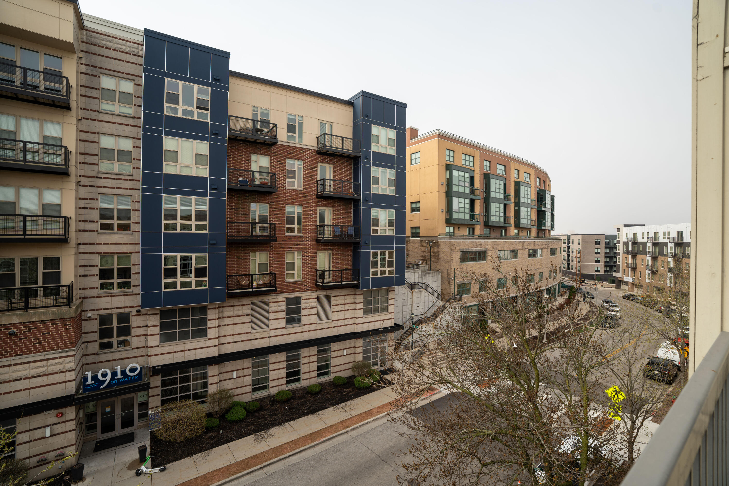 1915 N Water St Unit: 409