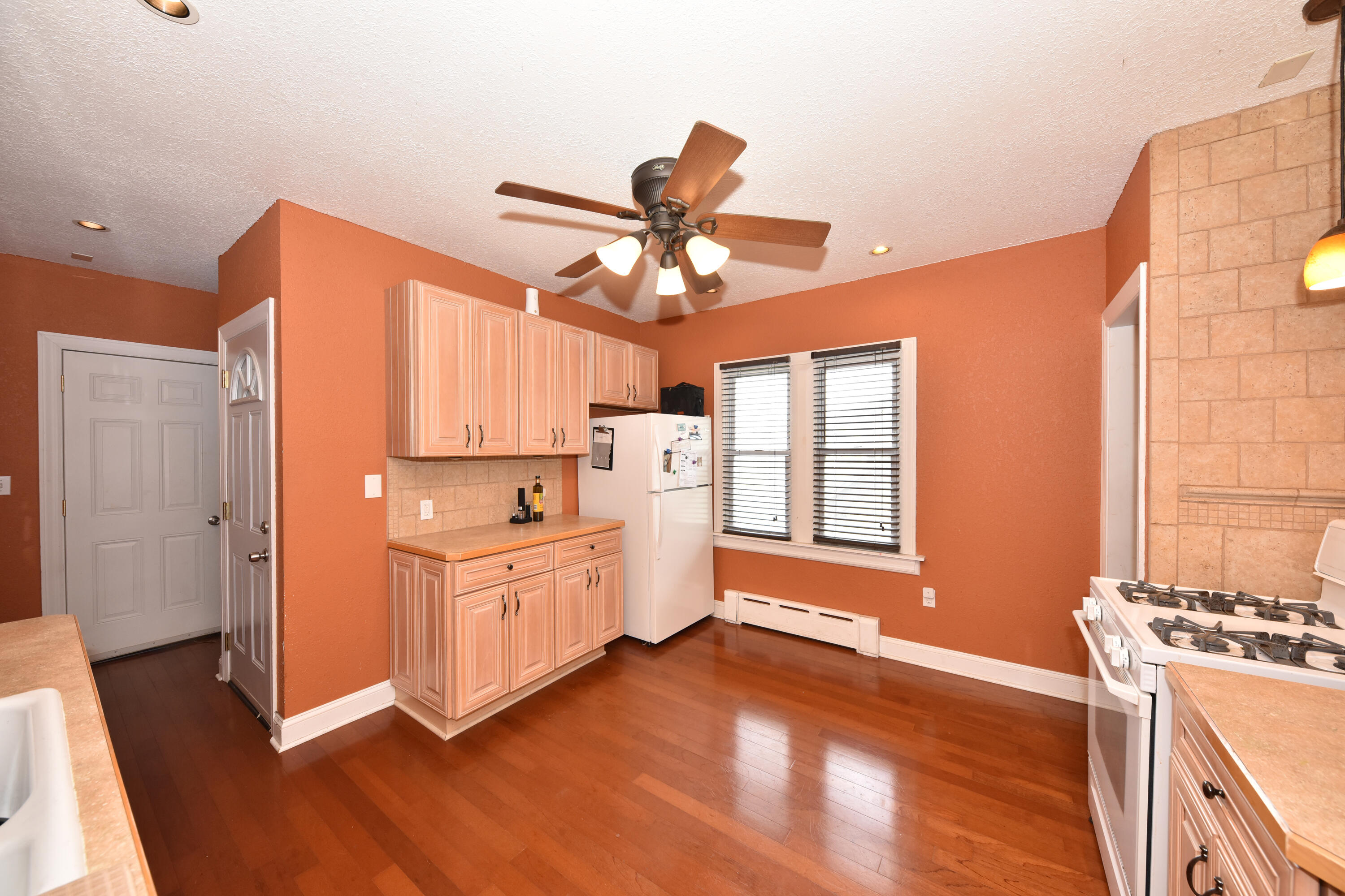 422 W Harrison Ave Unit: 424