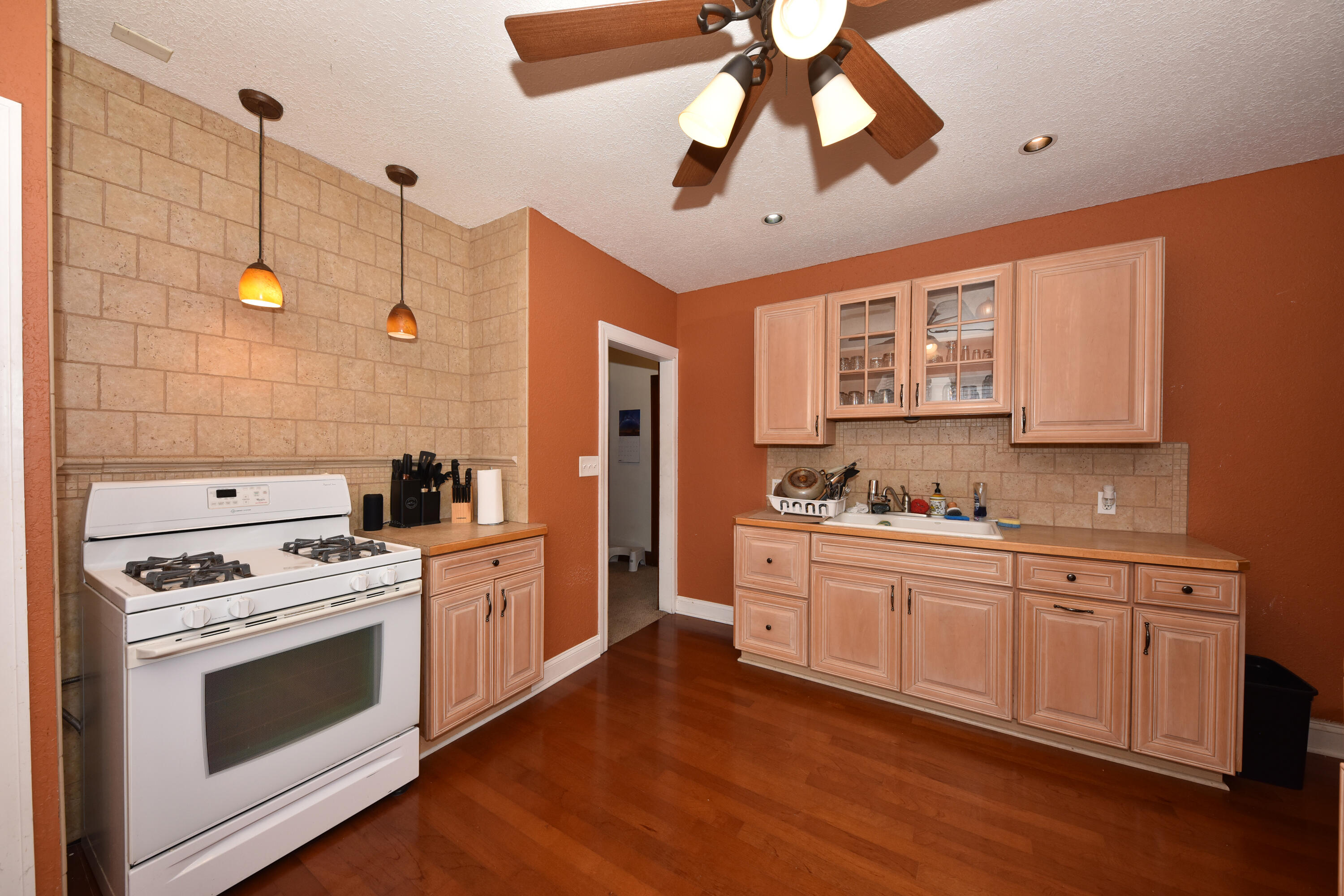 422 W Harrison Ave Unit: 424