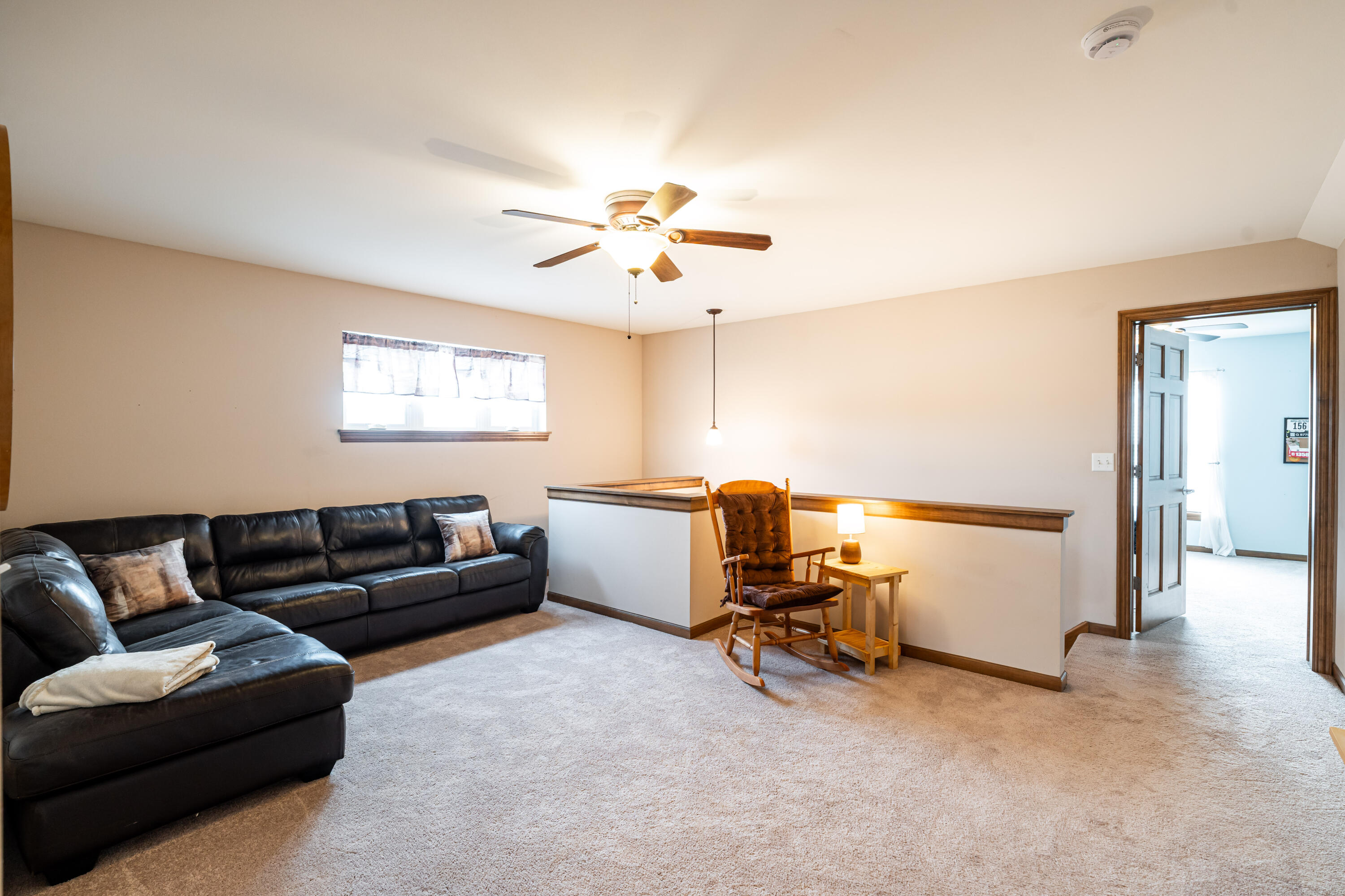 4915 Meadowview Ct