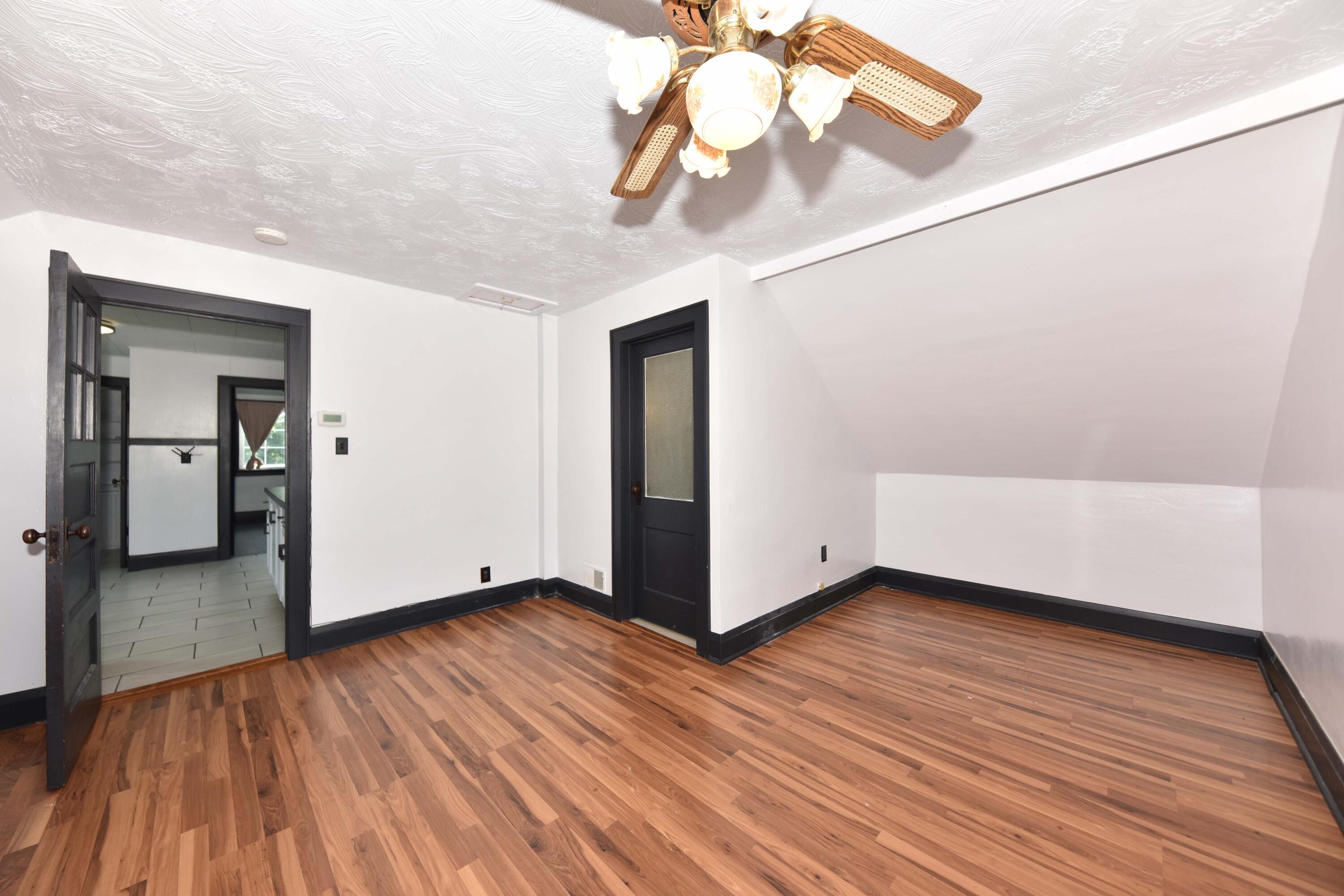 334 N 60th St