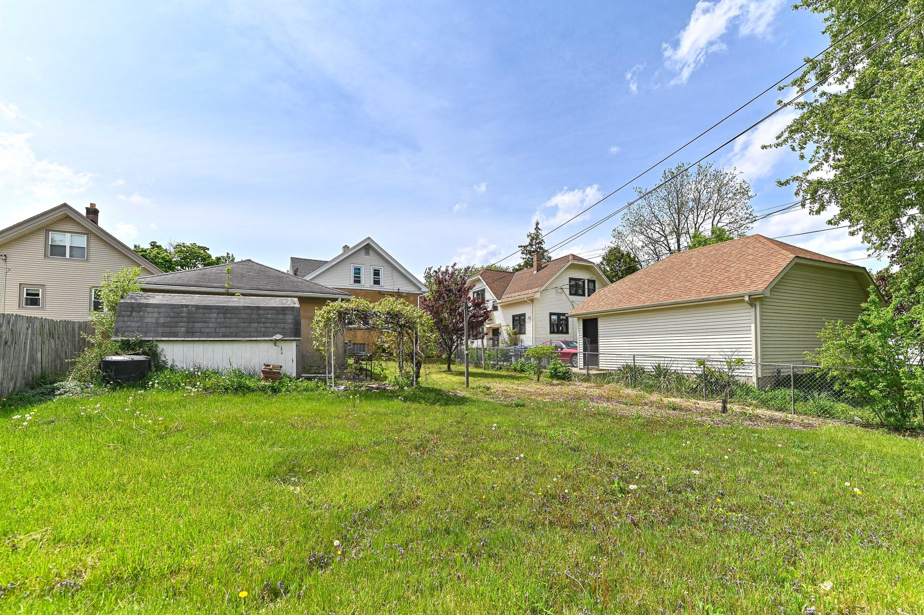 334 N 60th St