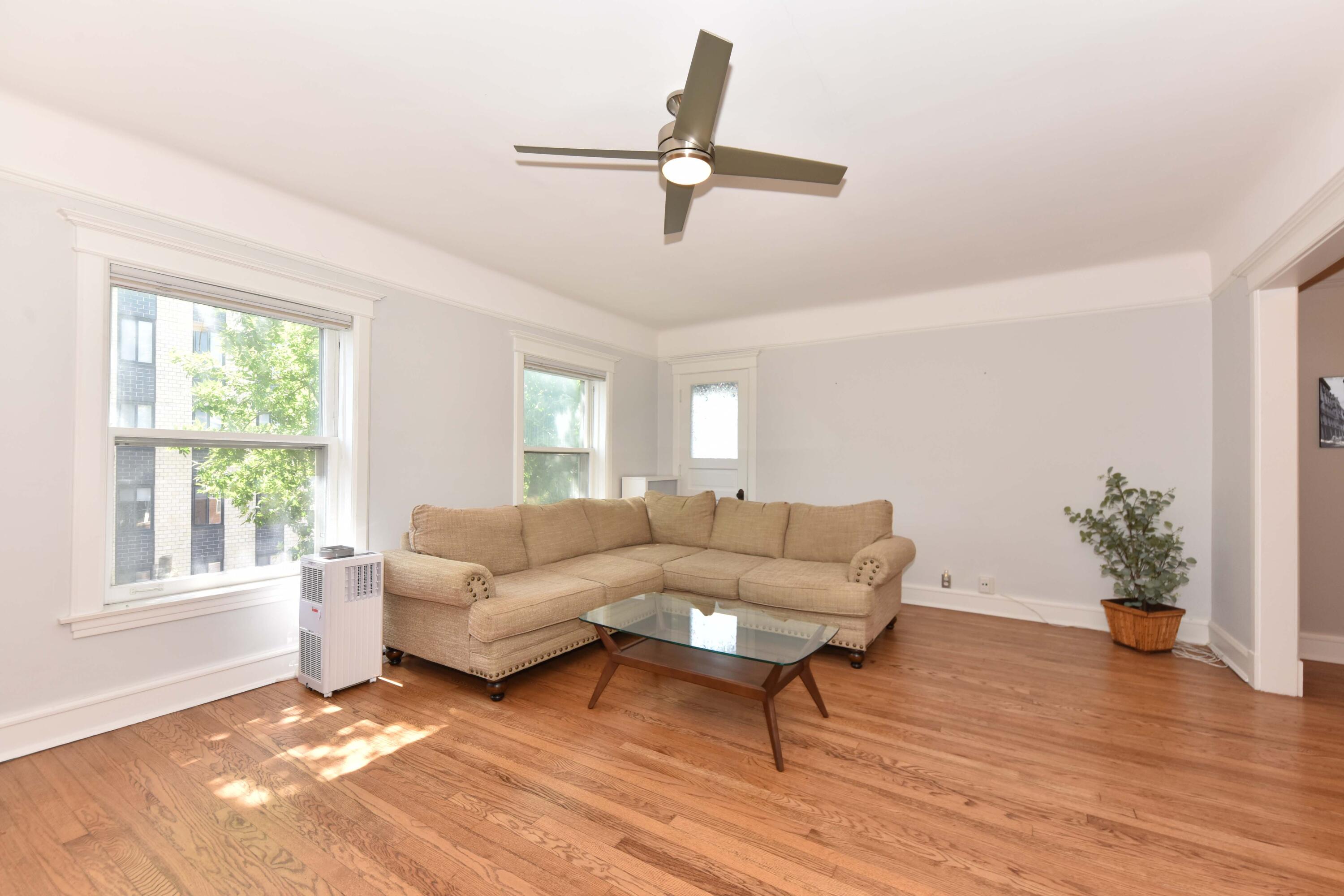 1714 E Kane Pl, L