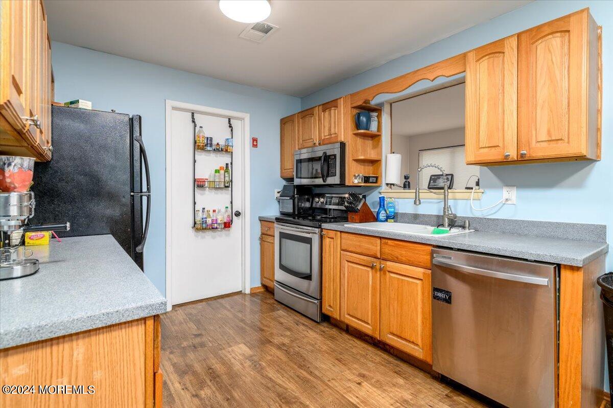 56 Georgetown Boulevard