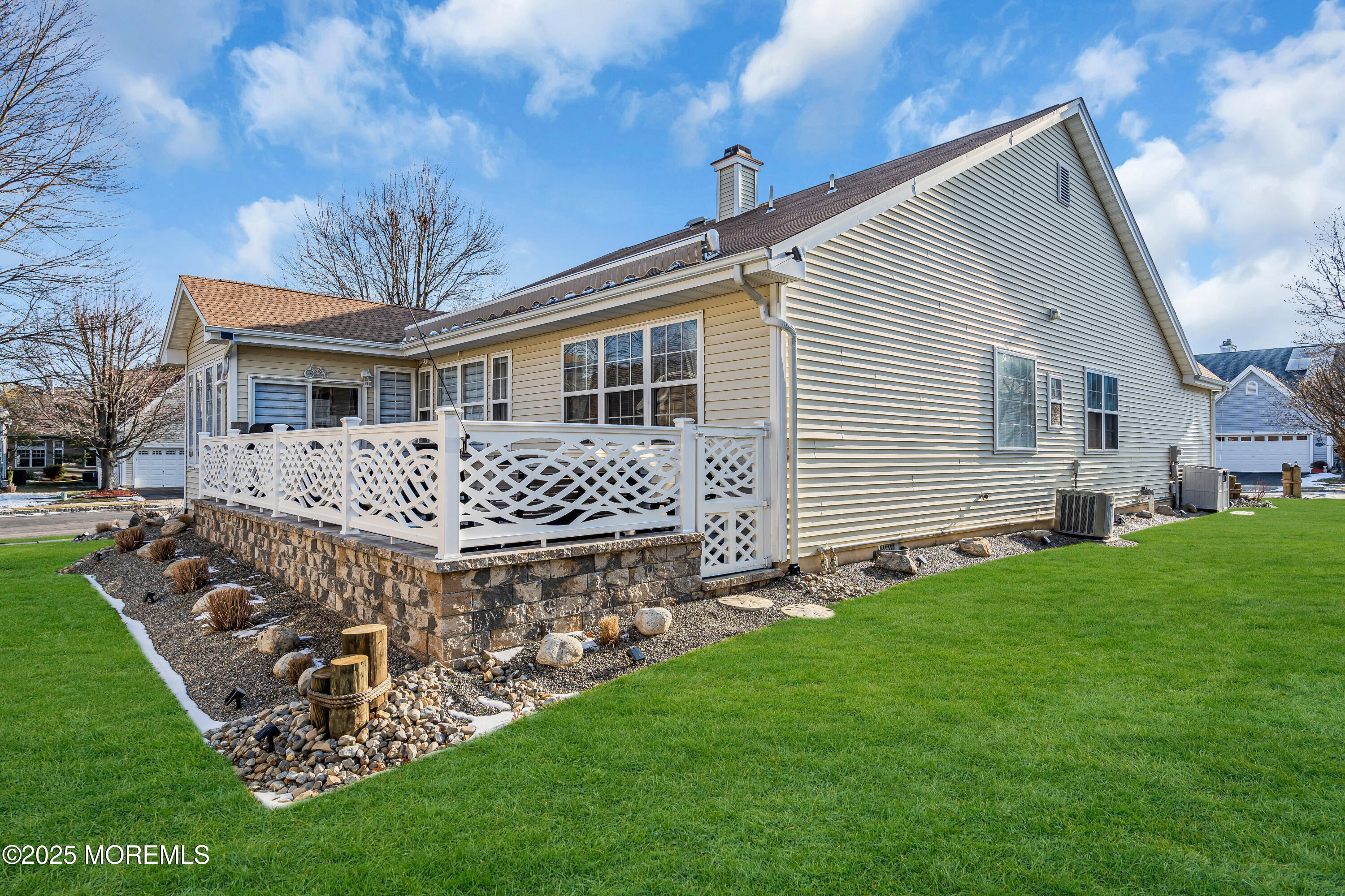 2 Kettle Creek Court