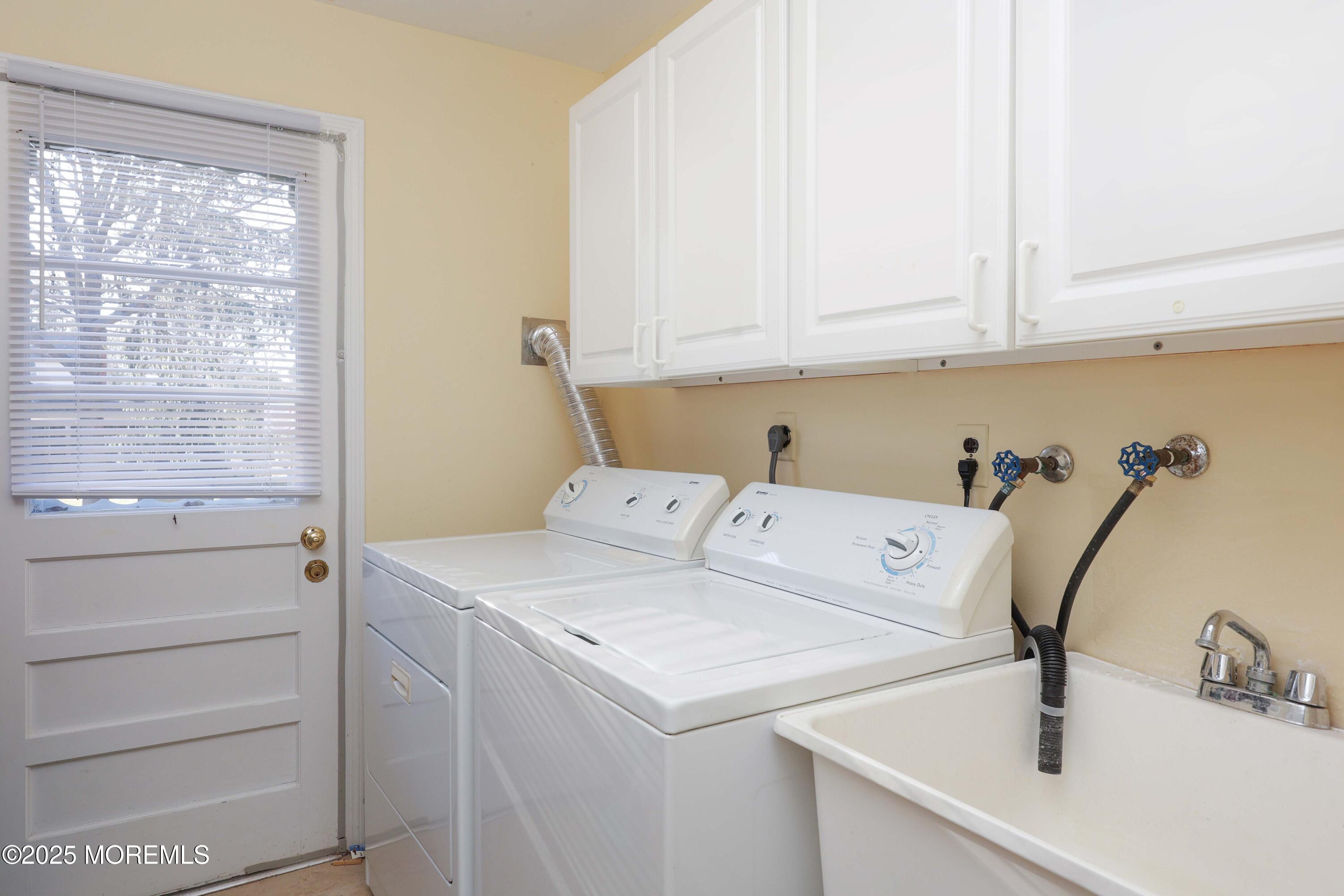 117 Whispering Pines Drive