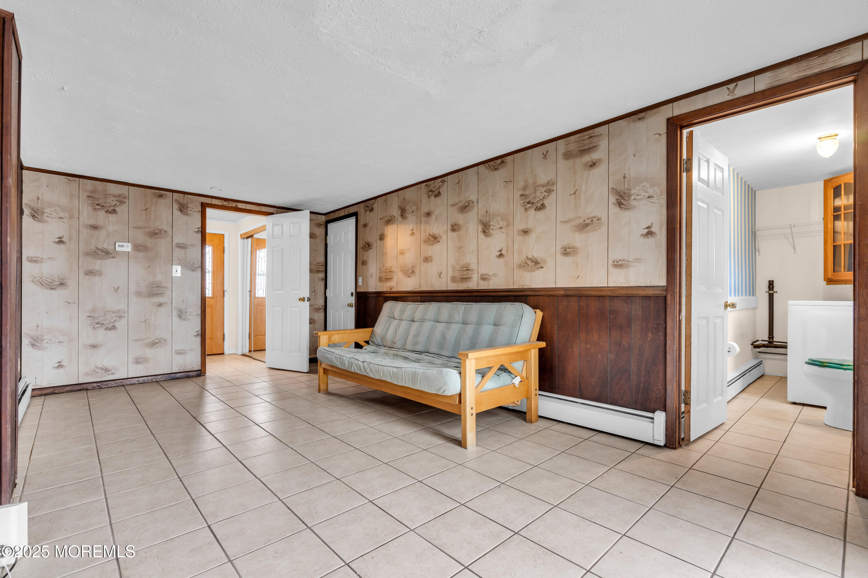 220 Montclair Road S