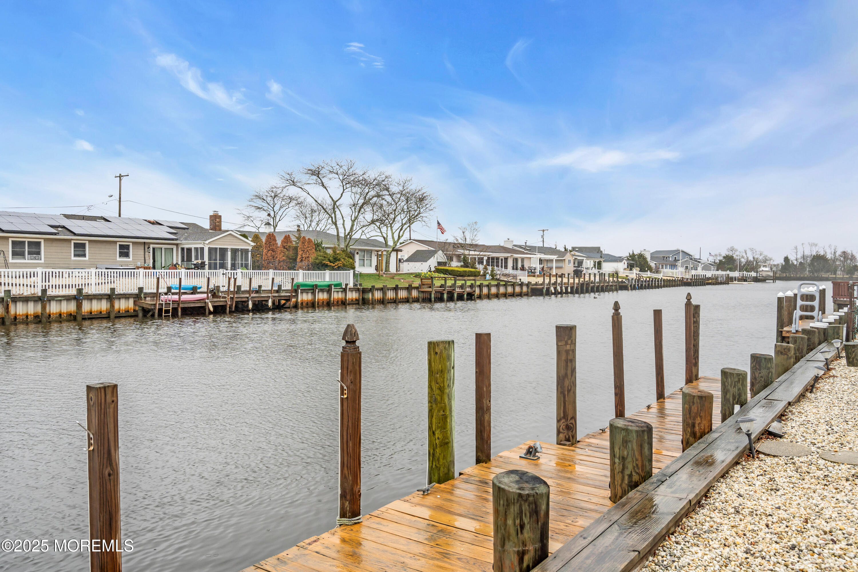 220 Montclair Road S