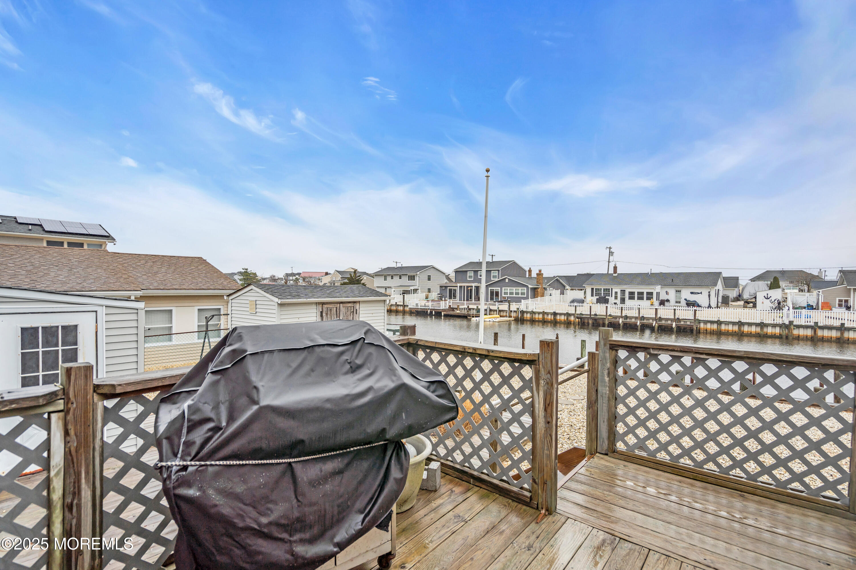 220 Montclair Road S