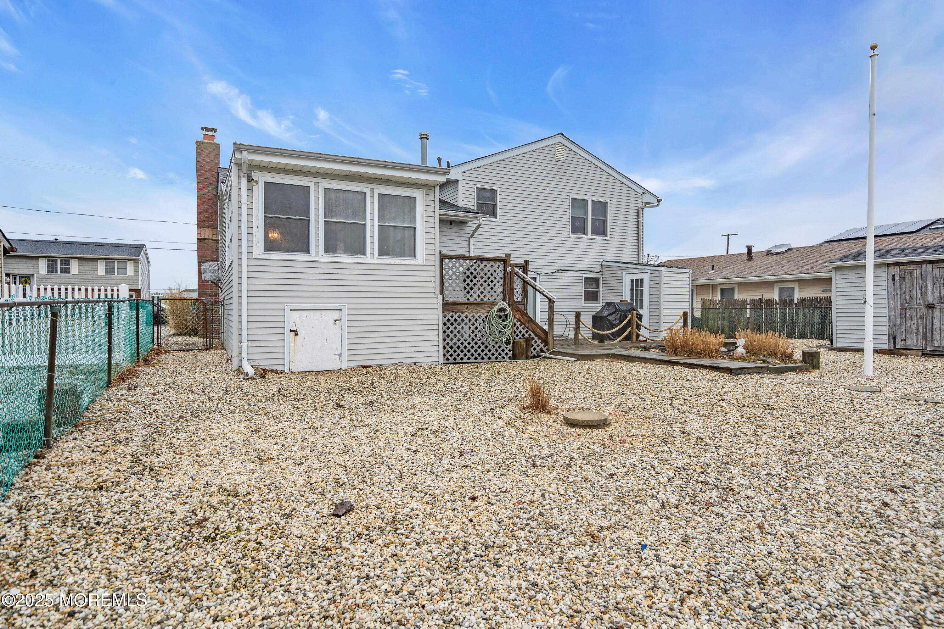 220 Montclair Road S