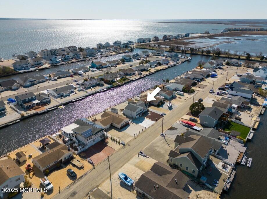 220 Montclair Road S