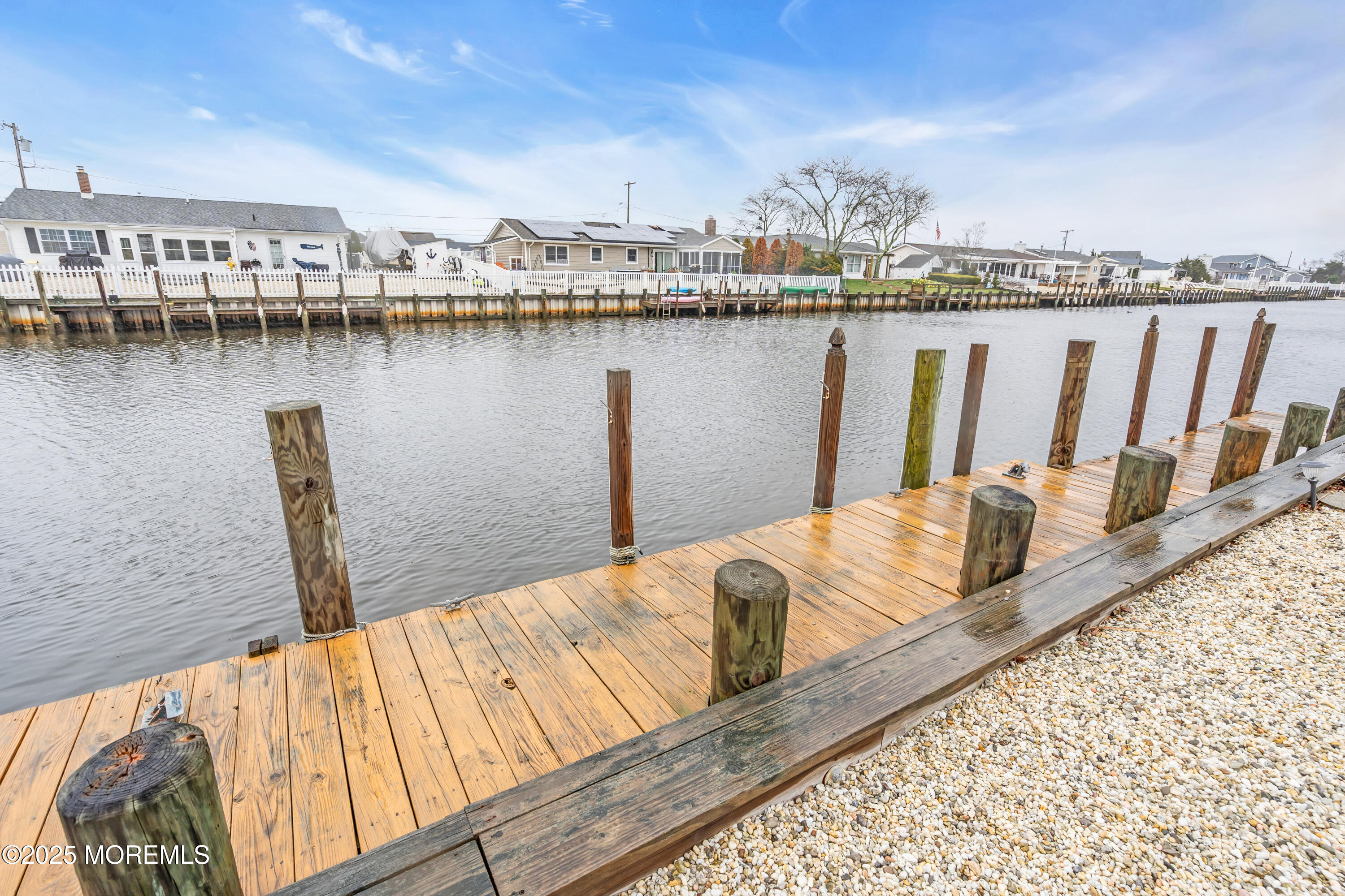 220 Montclair Road S