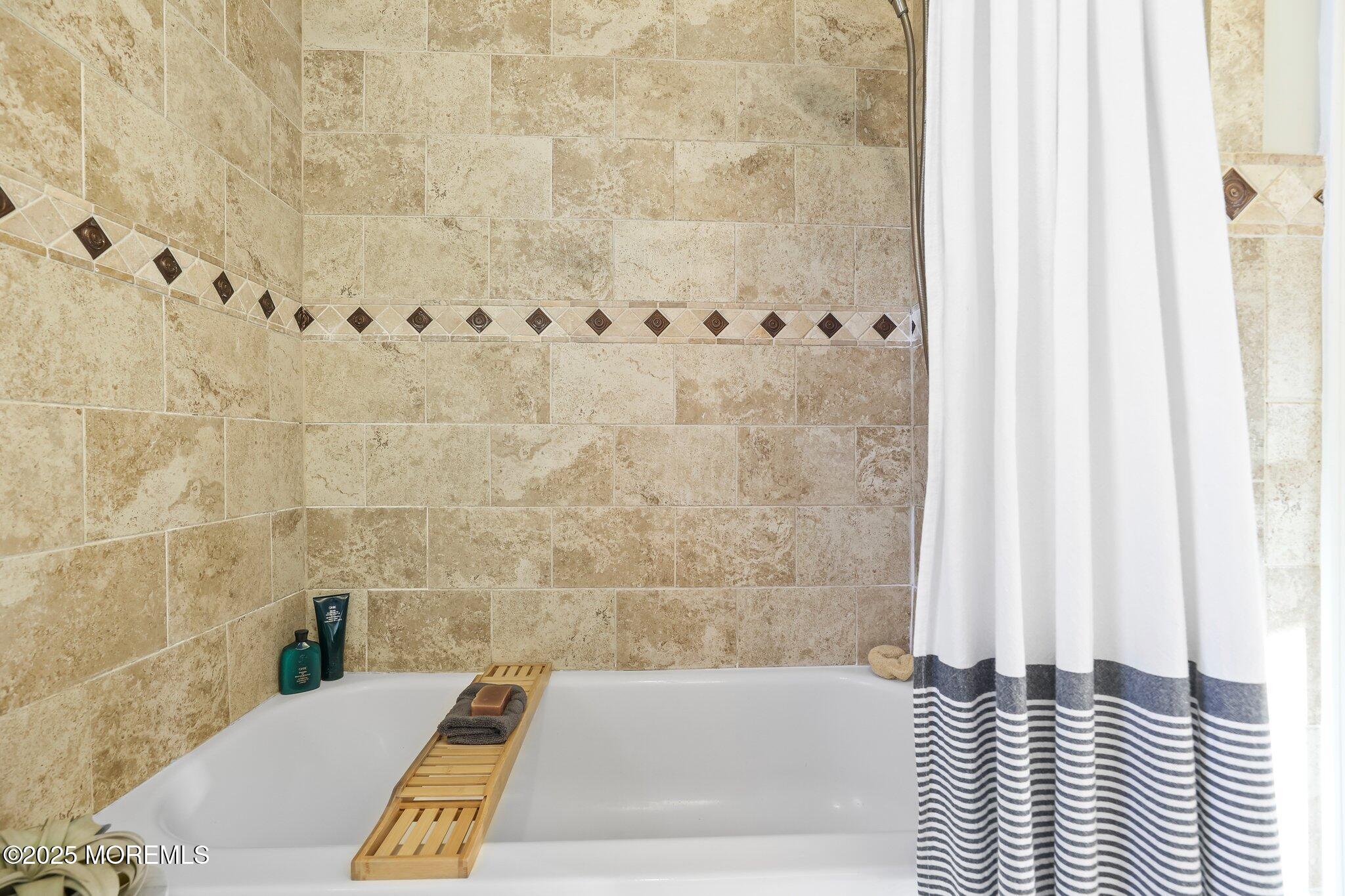 60 Kettle Creek Drive