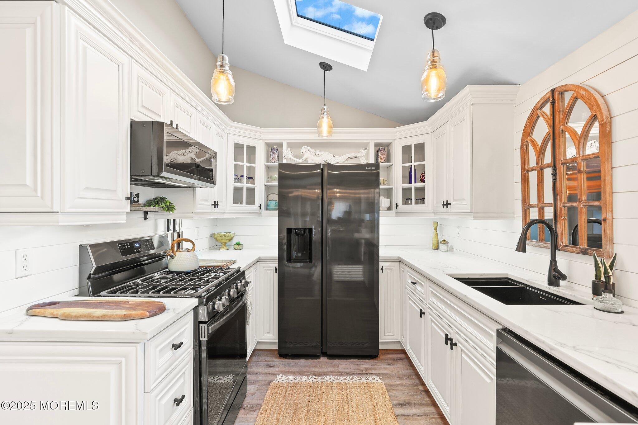 60 Kettle Creek Drive