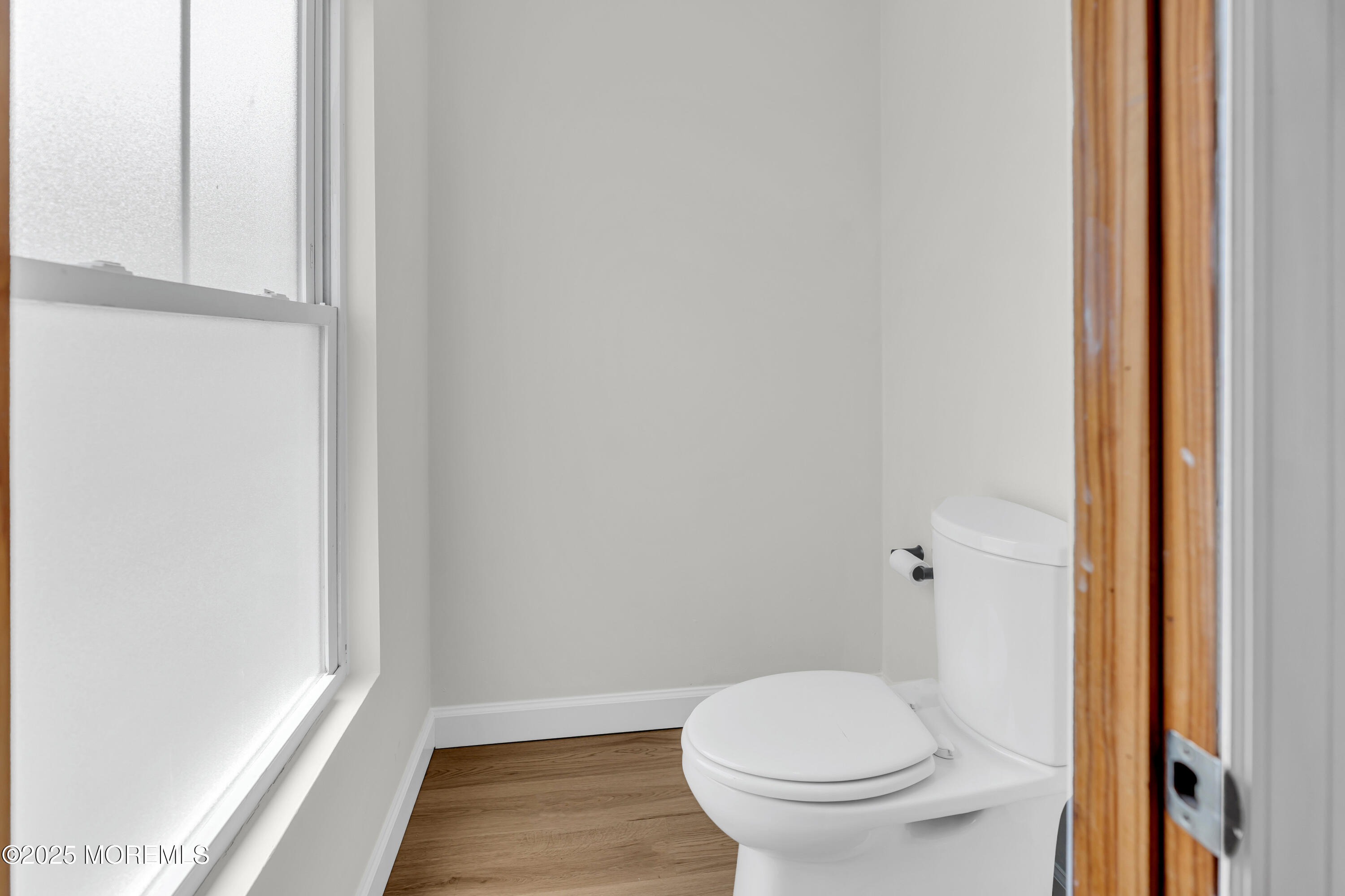 325 Hawthorne Avenue