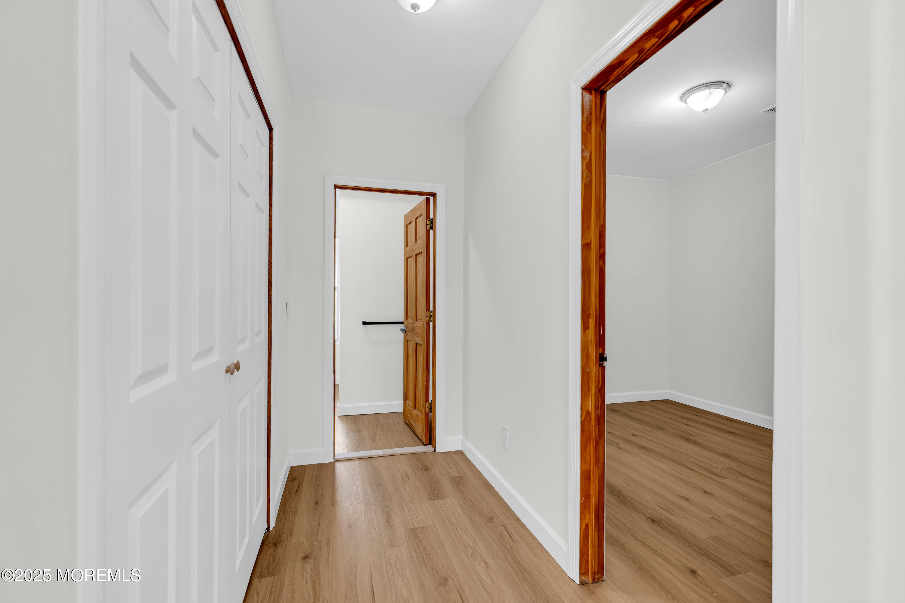 325 Hawthorne Avenue