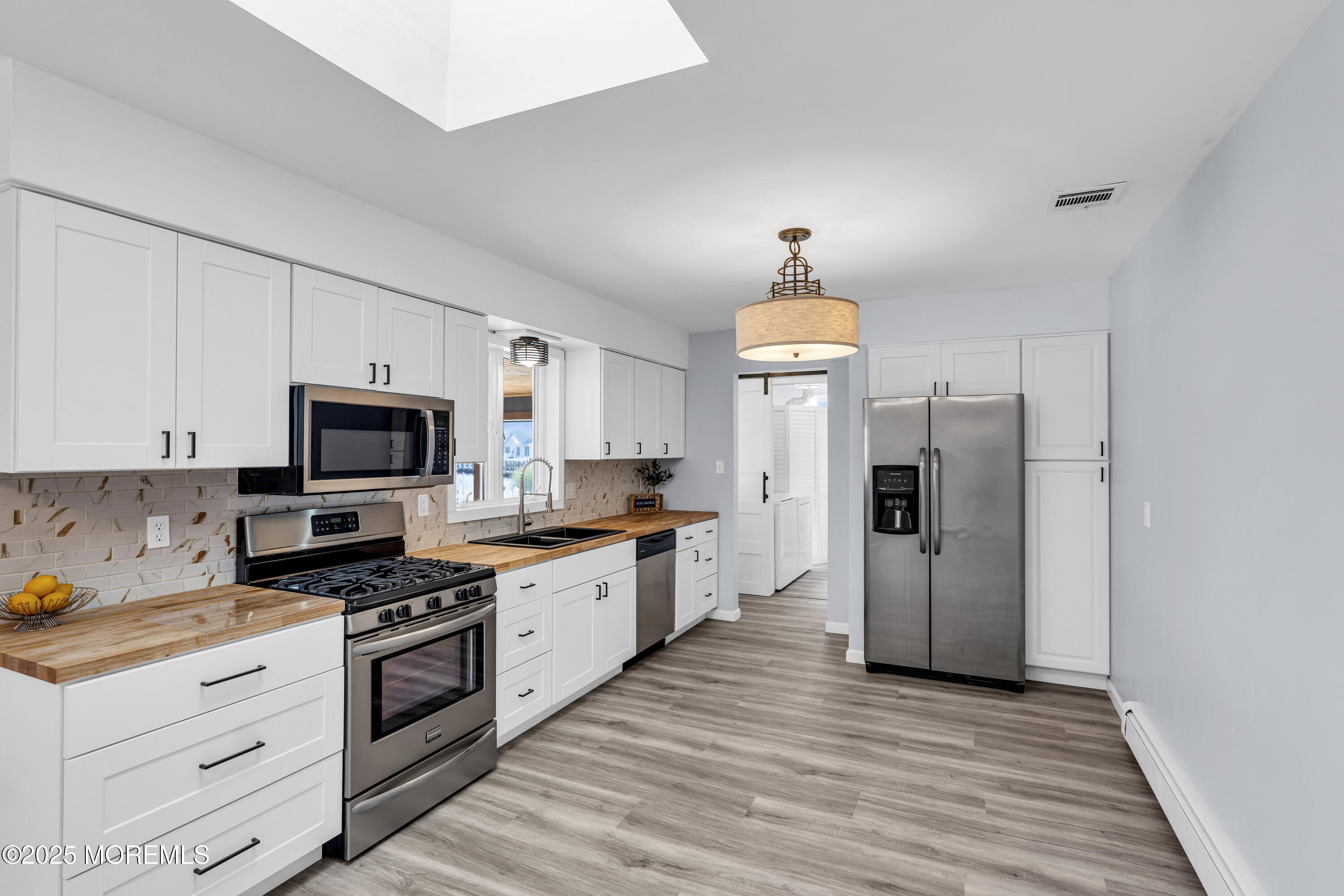 844 Sunrise Boulevard