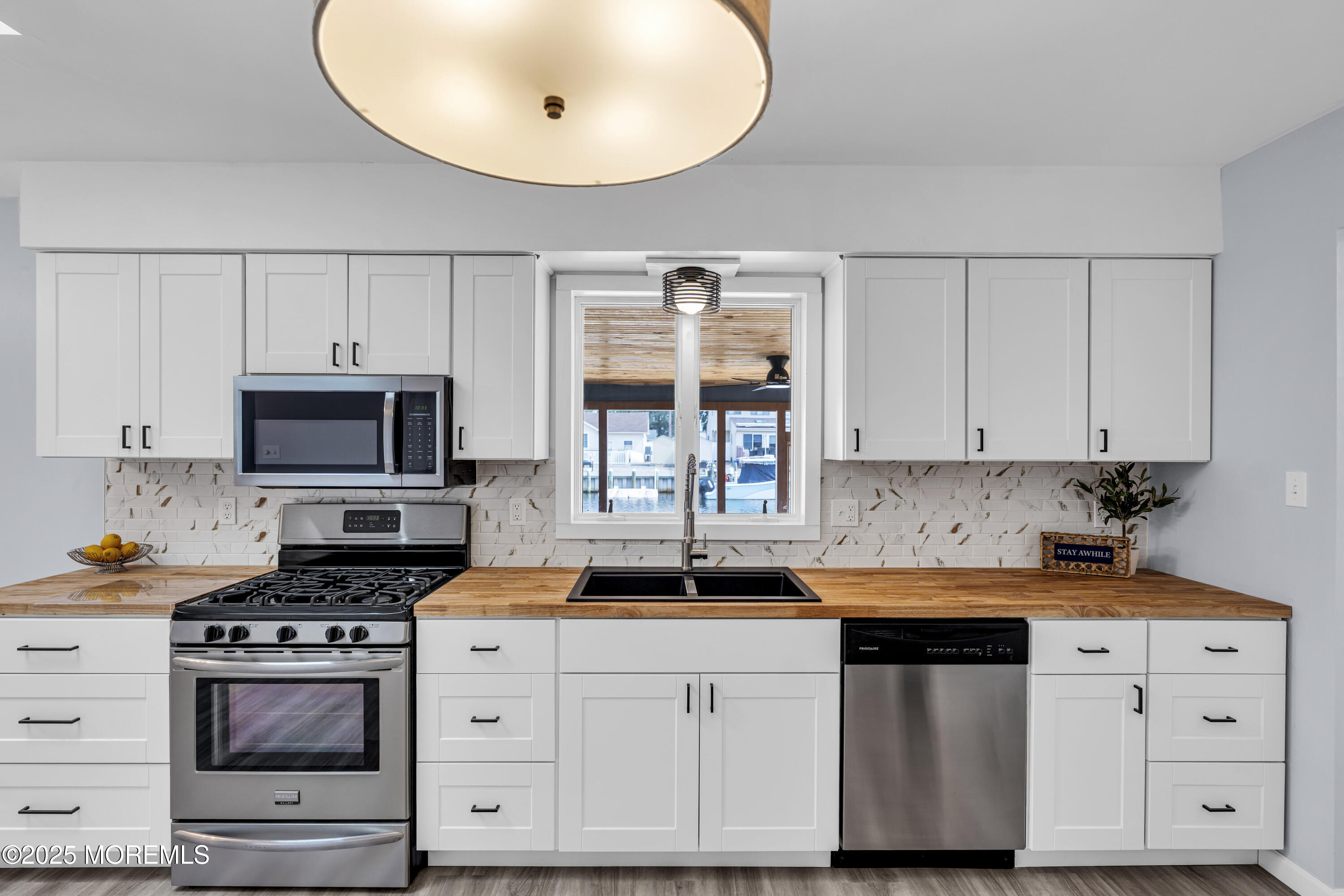 844 Sunrise Boulevard