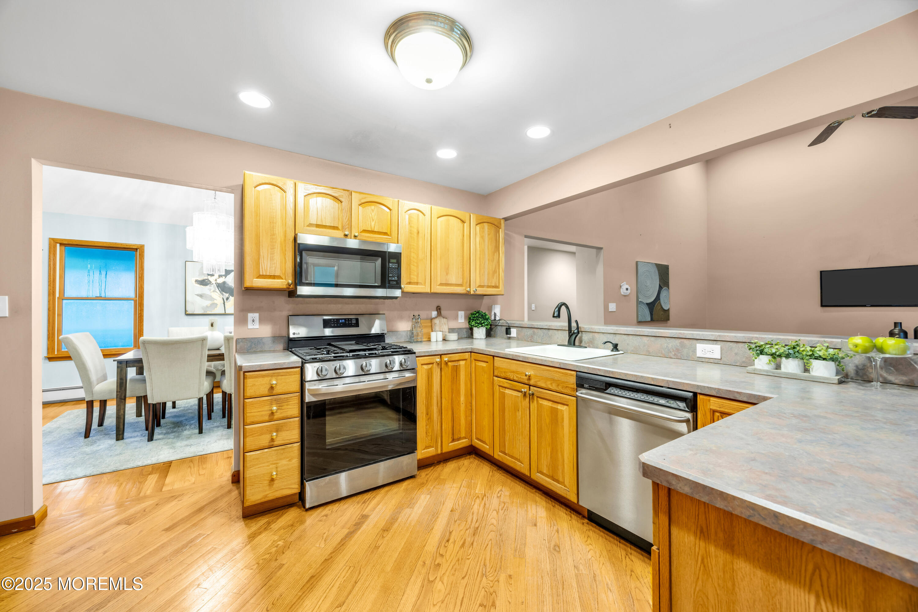 1901 Baltimore Avenue