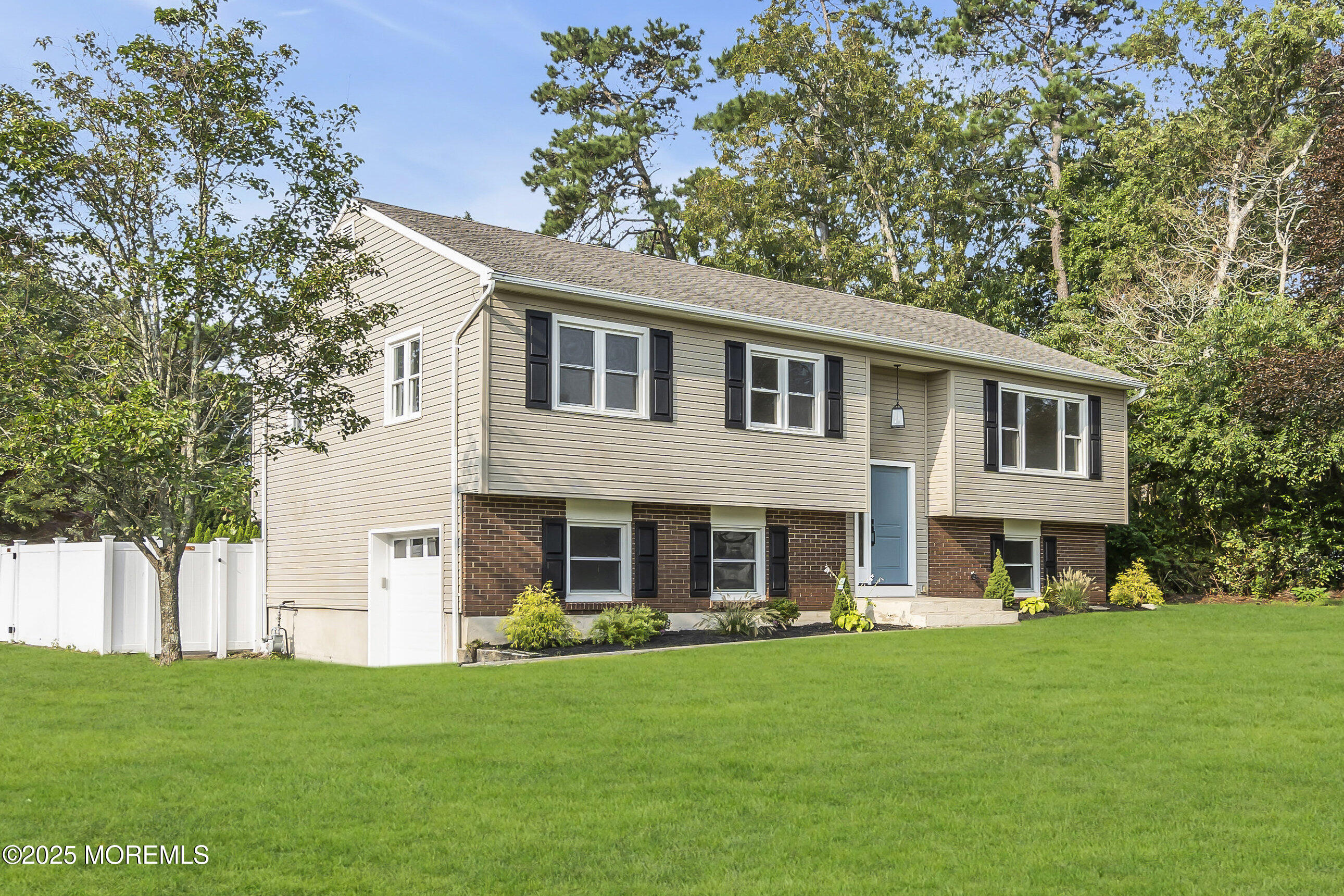 201 Pheasant Hollow Drive